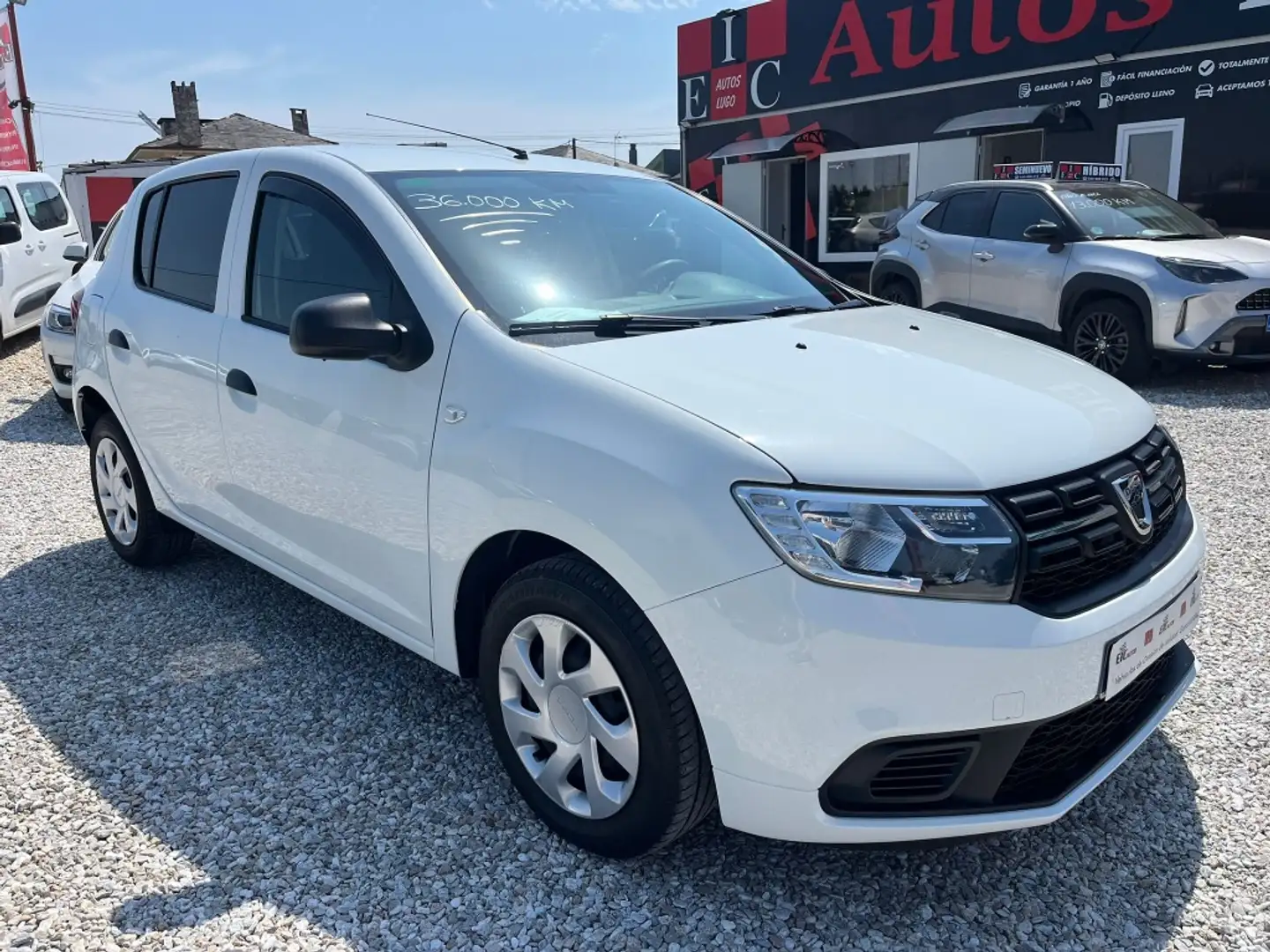 Dacia Sandero 1.0 Access 55kW Blanco - 1