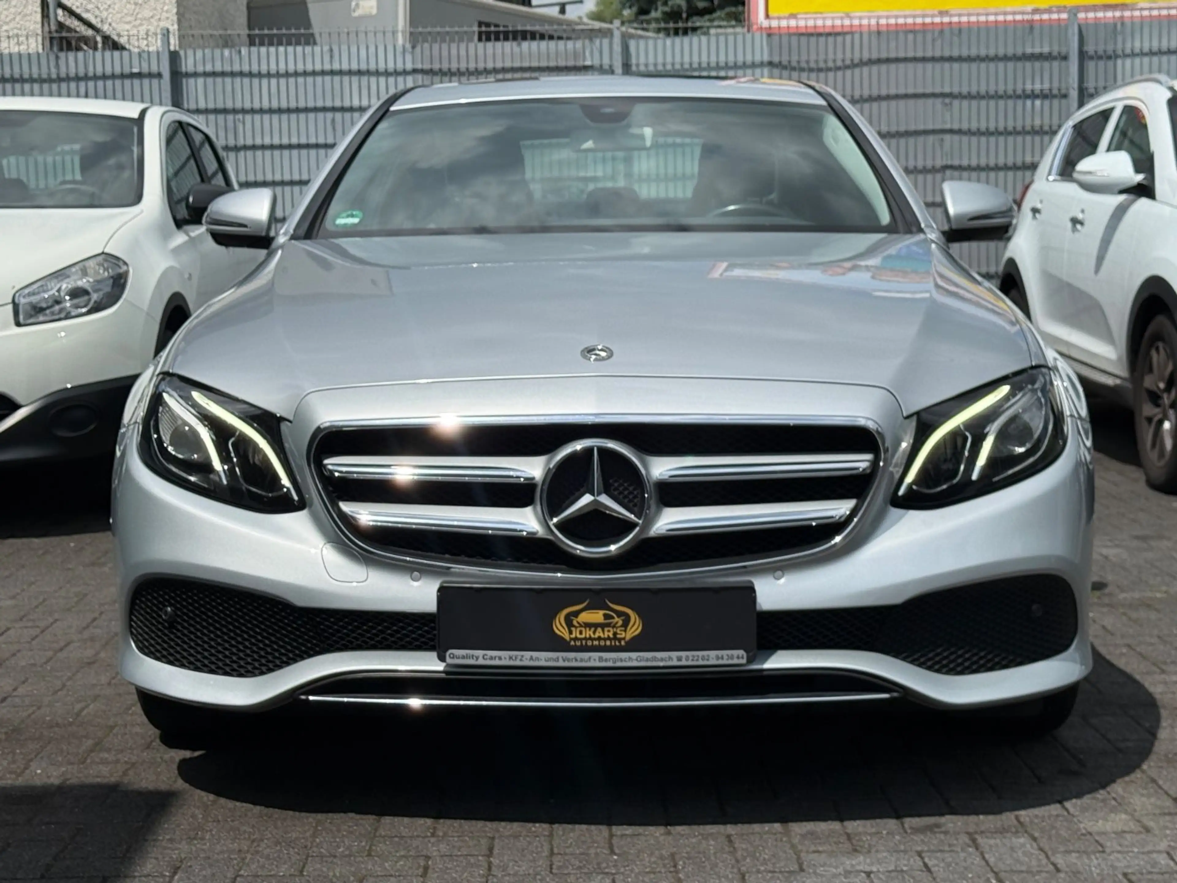 Mercedes-Benz E 200 4Matic*1-Hand*Garantie — photo 2