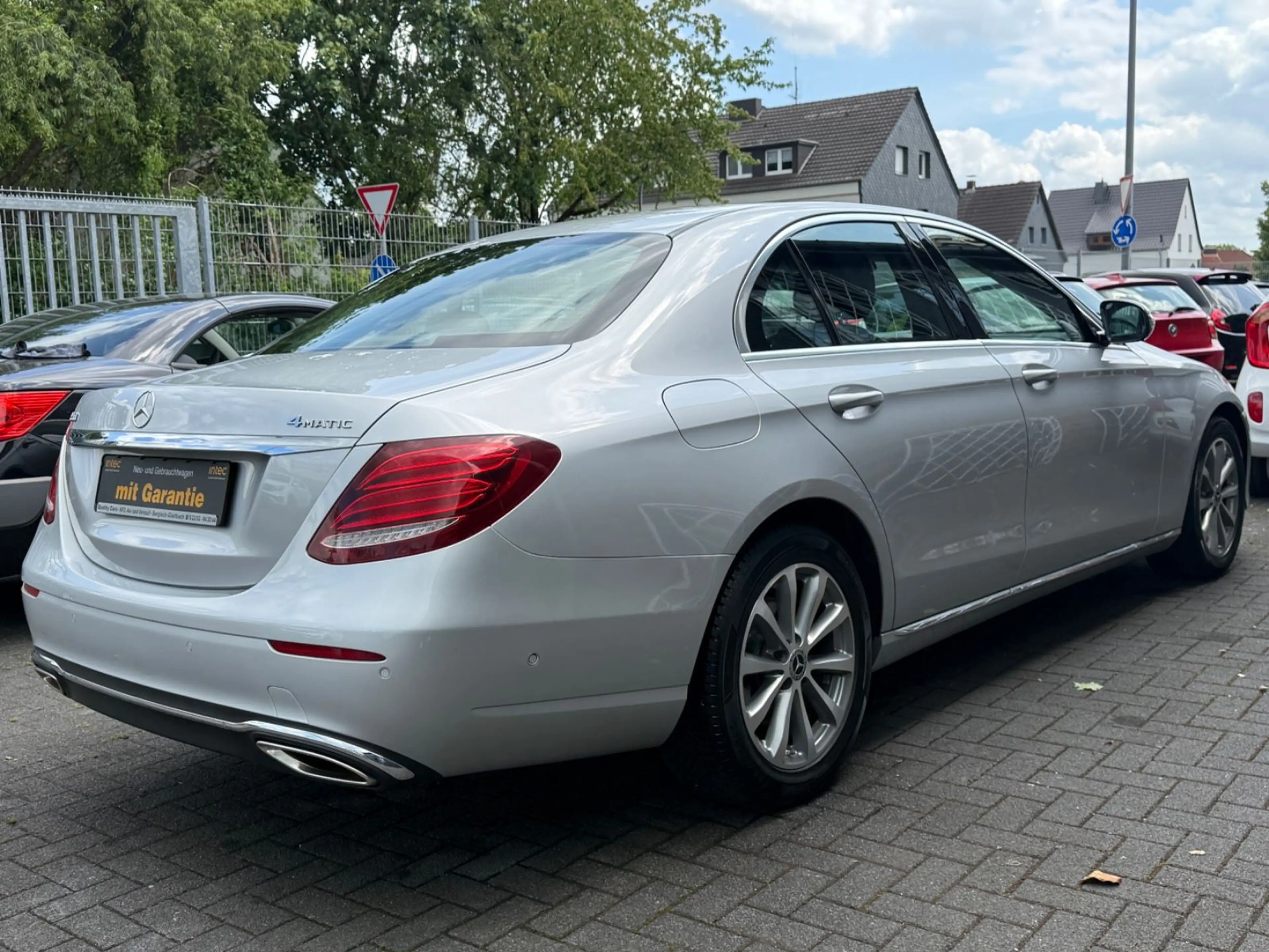 Mercedes-Benz E 200 4Matic*1-Hand*Garantie — photo 5