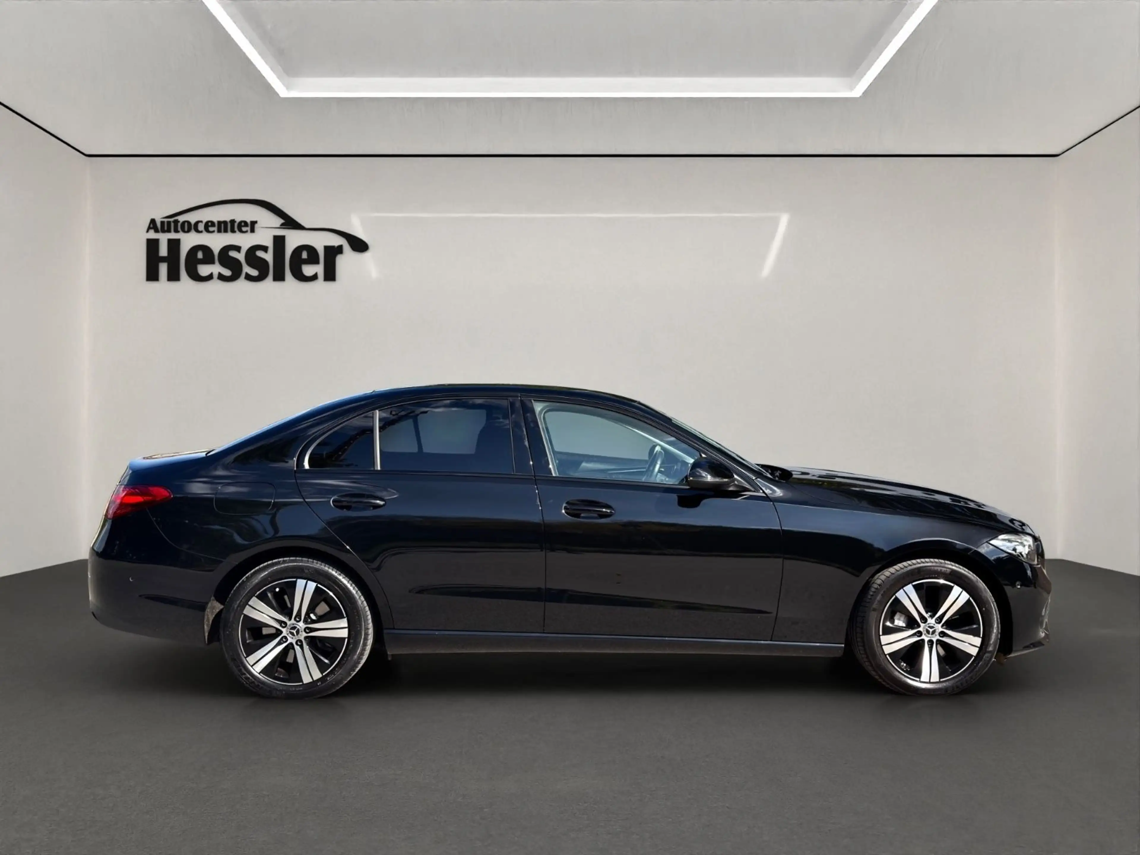 Mercedes-Benz C 300 e hybrid Avantgarde *LED*9G*NAVI*Digi Light — photo 9