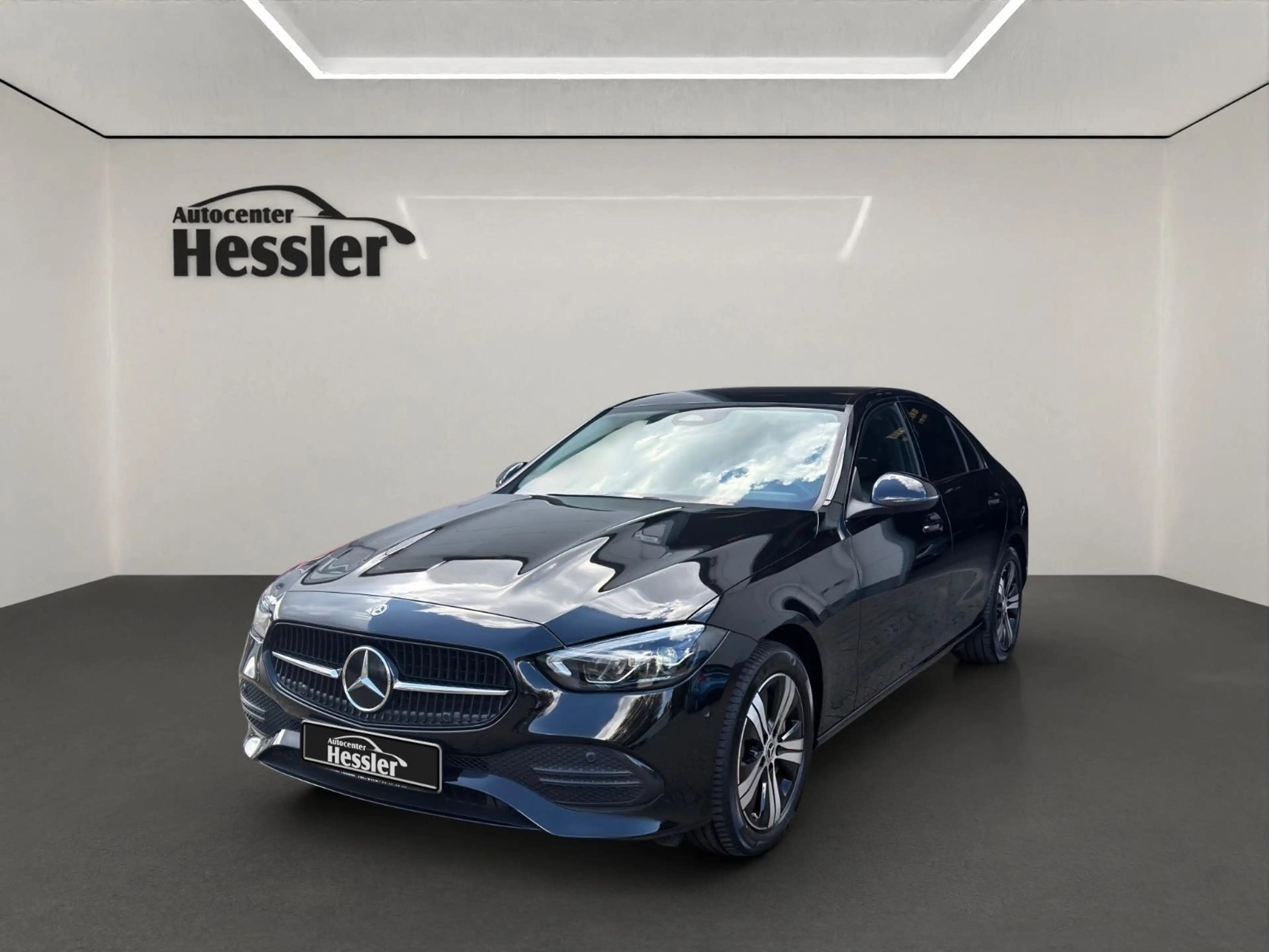 Mercedes-Benz C 300 e hybrid Avantgarde *LED*9G*NAVI*Digi Light — photo 4