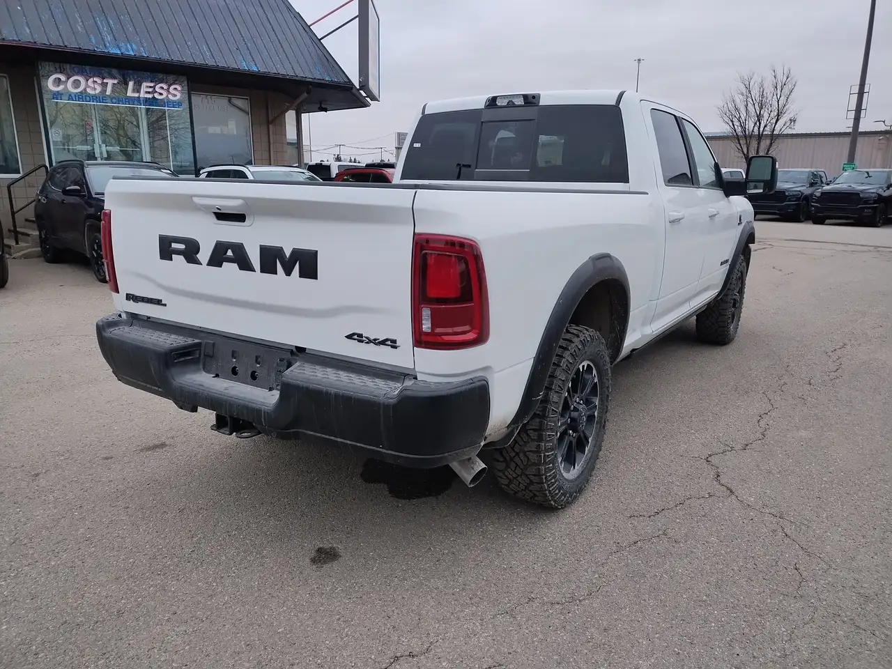 RAM 2500 снимка RAM 2500