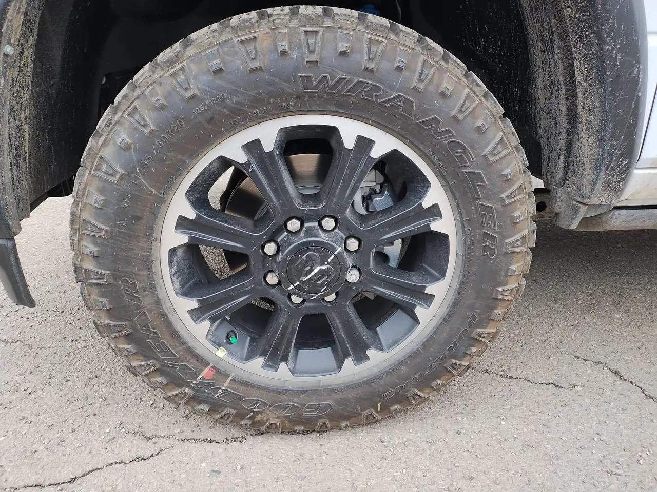 RAM 2500 снимка RAM 2500