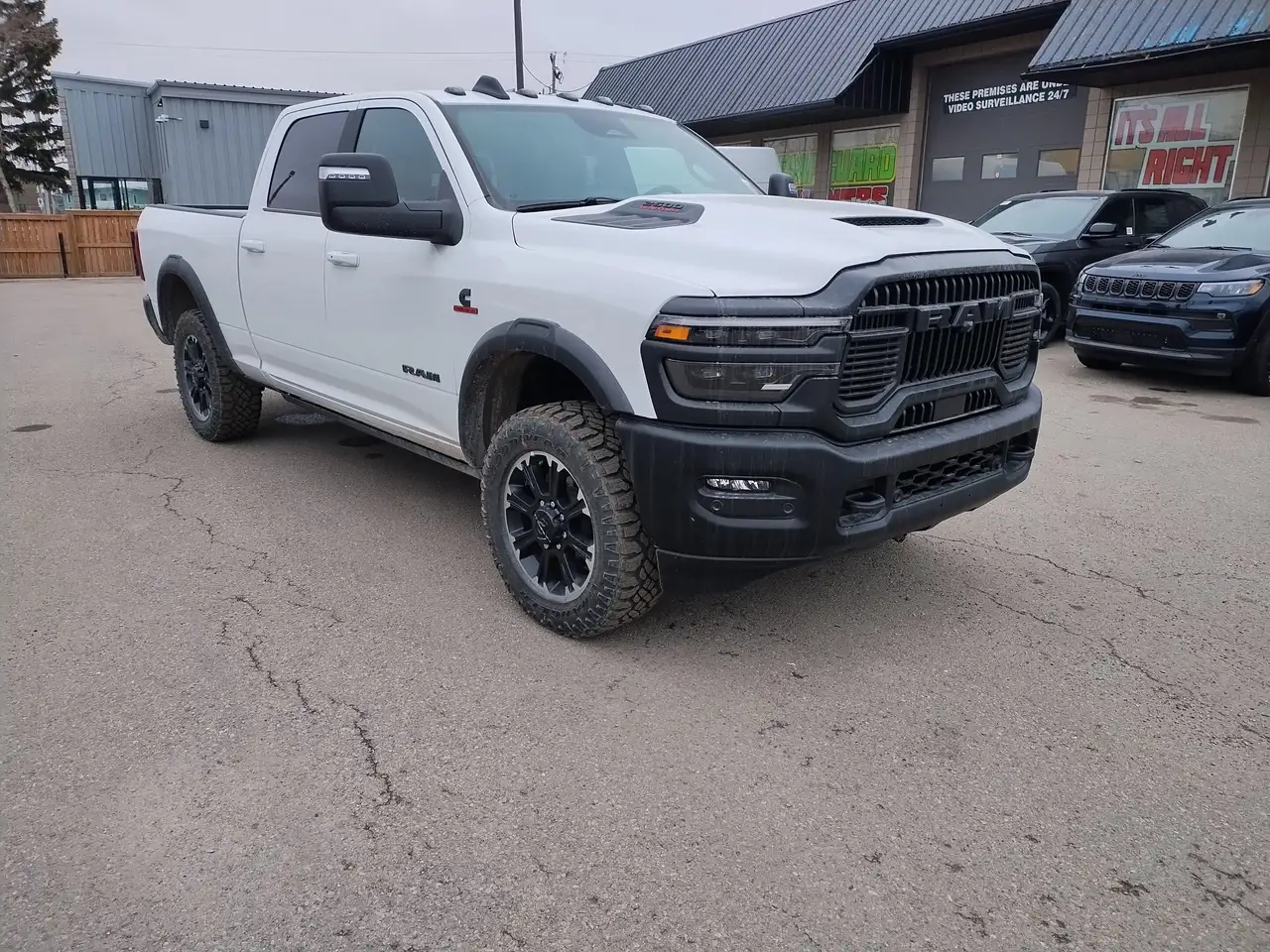 RAM 2500 снимка RAM 2500