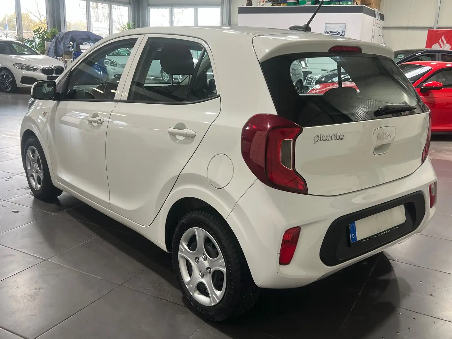 Kia Picanto 1.0 **5-Türig*Klima*Bluetooth** Weiß - 2
