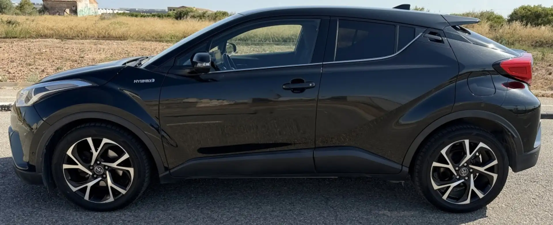 Toyota C-HR 125H Advance Negro - 2