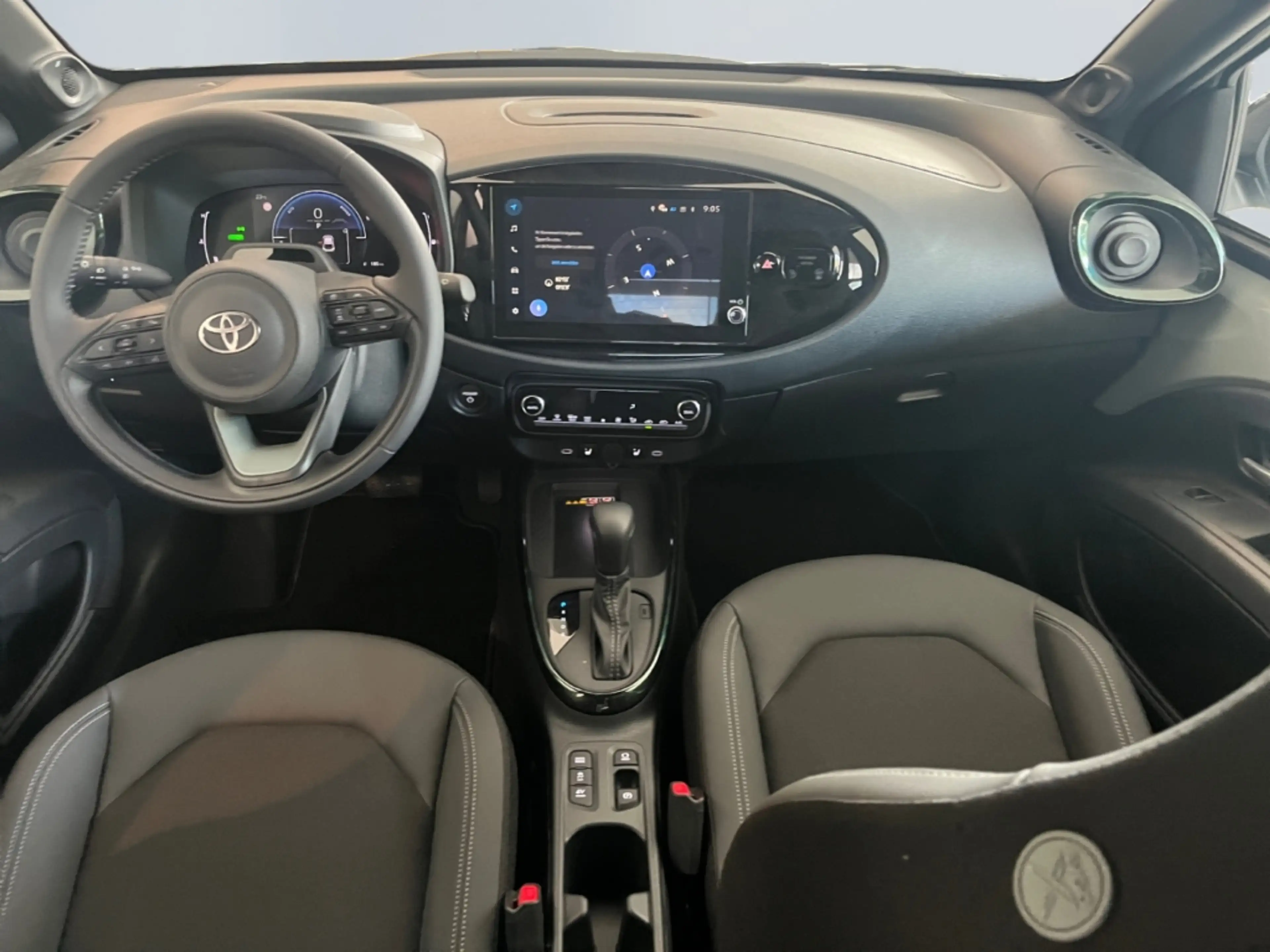 Toyota Aygo X Lounge *ACC*Temp*JBL* — photo 10