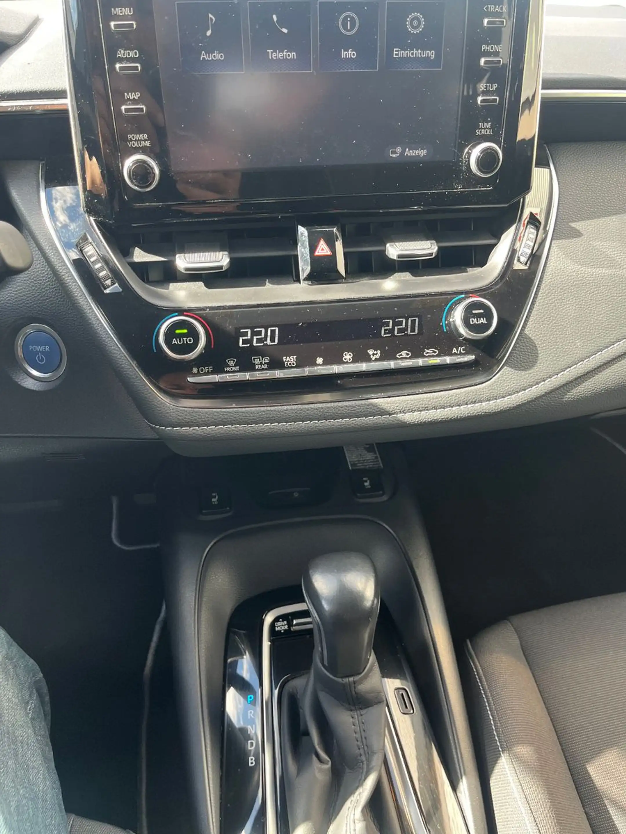 Toyota Corolla 1.8i Hybrid Team Deutschland 1.HD/RFK/LD — photo 12