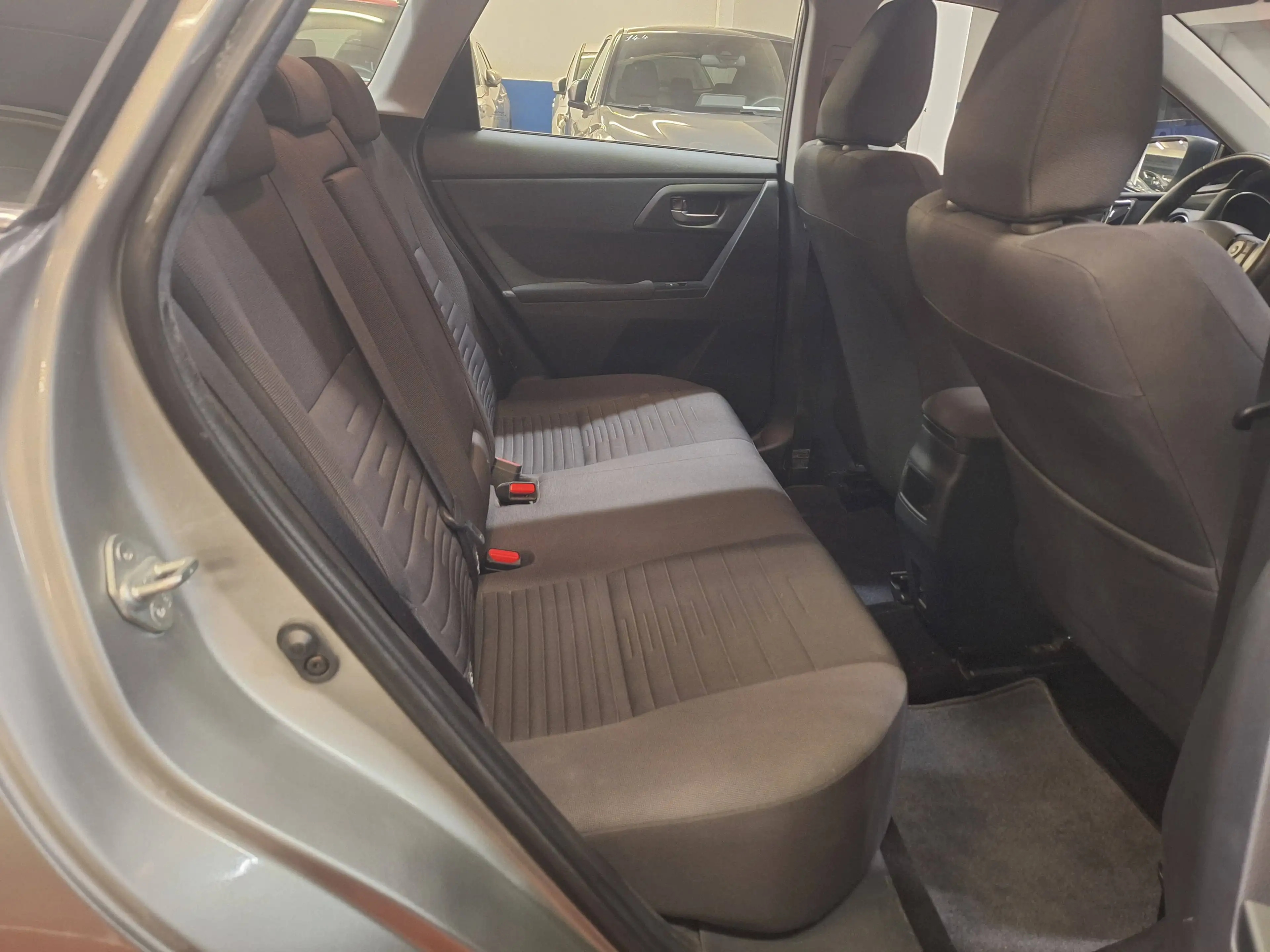 Toyota Auris Auris SW 1.2 Turbo Comfort (EU6.2) — photo 15