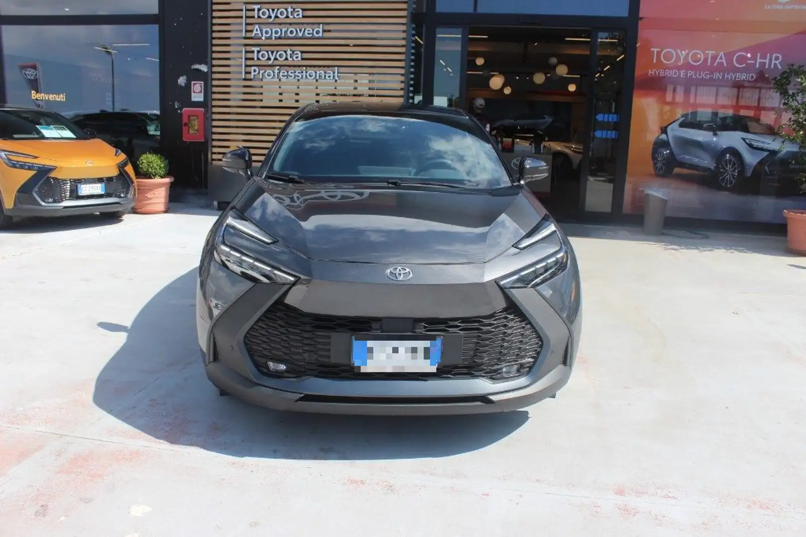 Toyota C-HR 1.8 HV Trend Grigio - 1