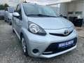 Toyota AYGO Cool Go KLIMA TÜV NEU !!! NUR 59 TKM ! Silber - thumbnail 4