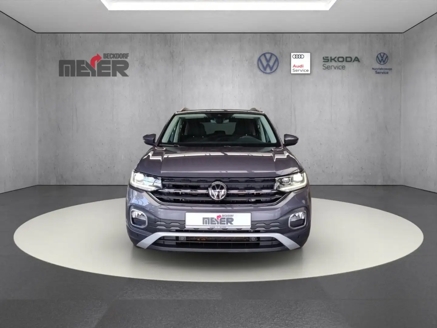 Volkswagen T-Cross ACTIVE 1.5 TSI DSG Klima Navi Rückfahrkamera Grau - 2