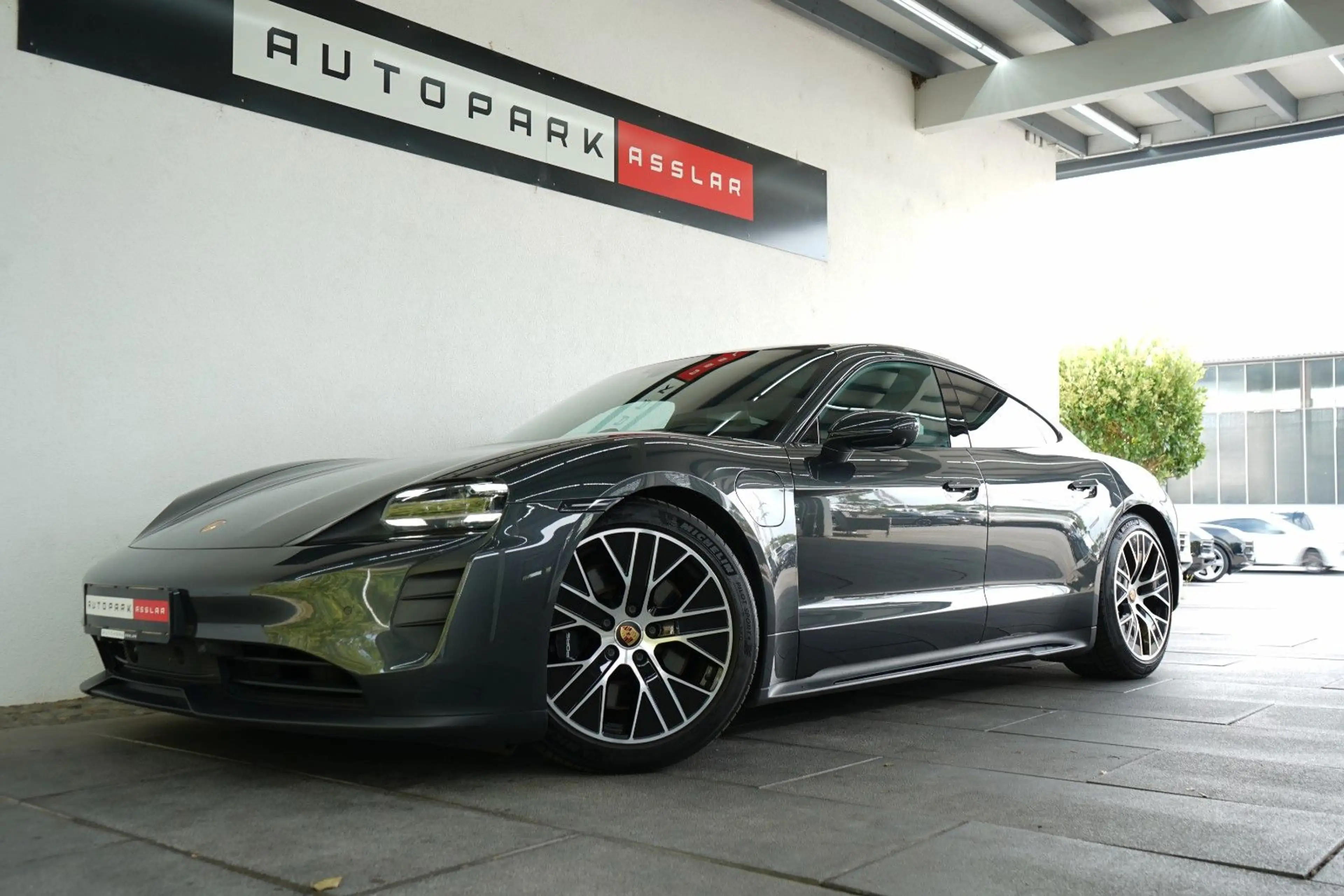 Porsche Taycan GTS/Pano/NightVision/HeadUp/Sitzklima/Mas — photo 33