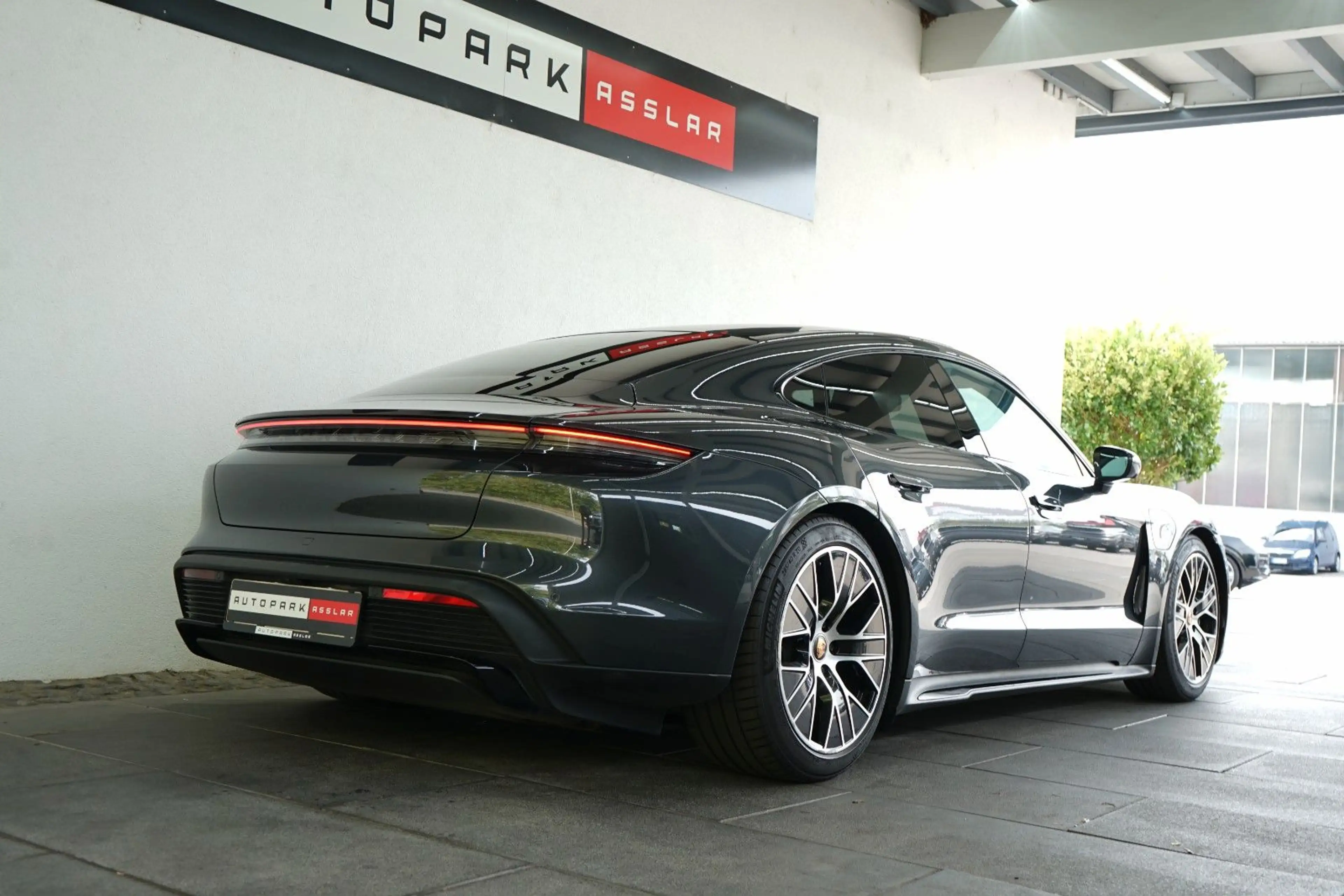 Porsche Taycan GTS/Pano/NightVision/HeadUp/Sitzklima/Mas — photo 3