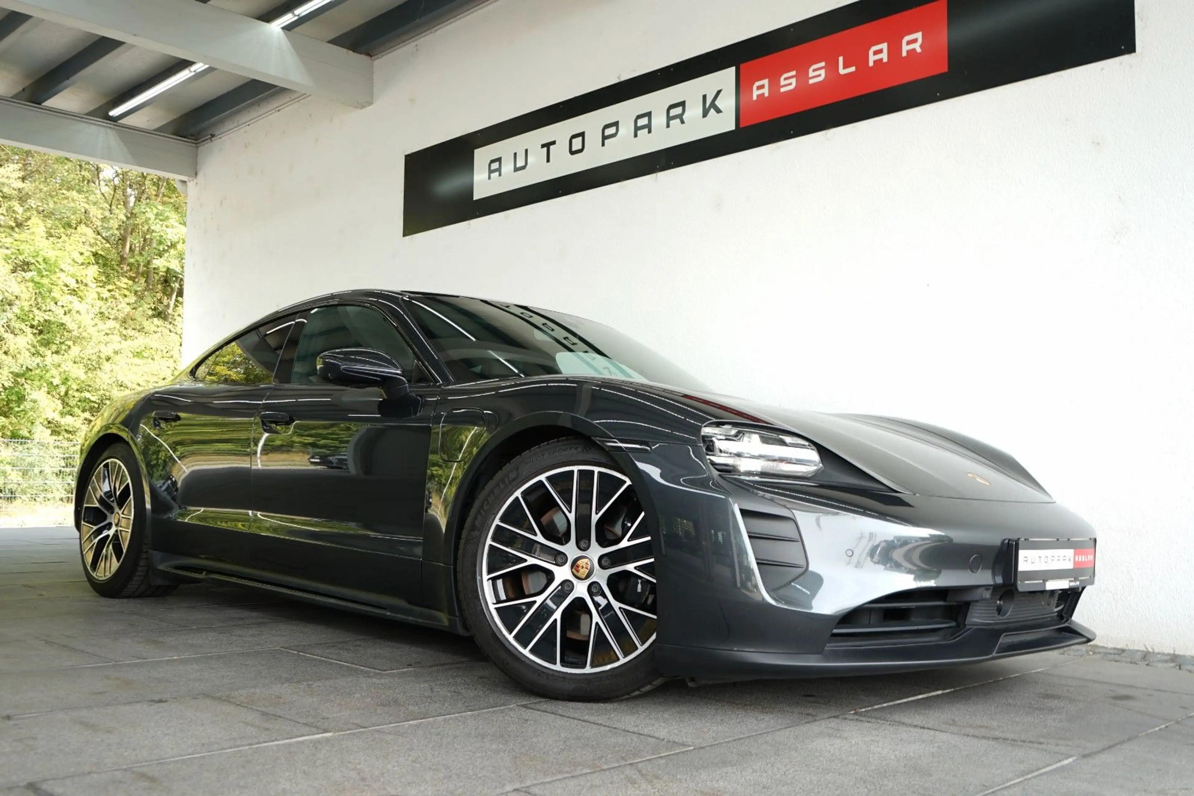 Porsche Taycan GTS/Pano/NightVision/HeadUp/Sitzklima/Mas — photo 5