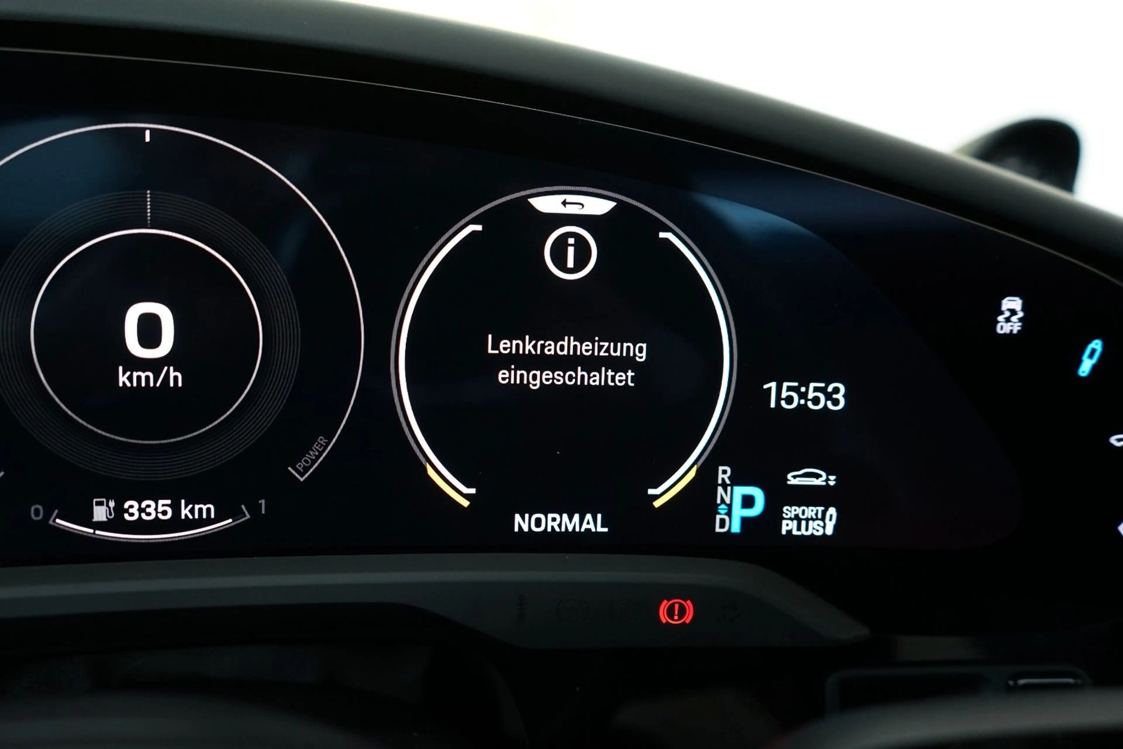Porsche Taycan GTS/Pano/NightVision/HeadUp/Sitzklima/Mas — photo 18