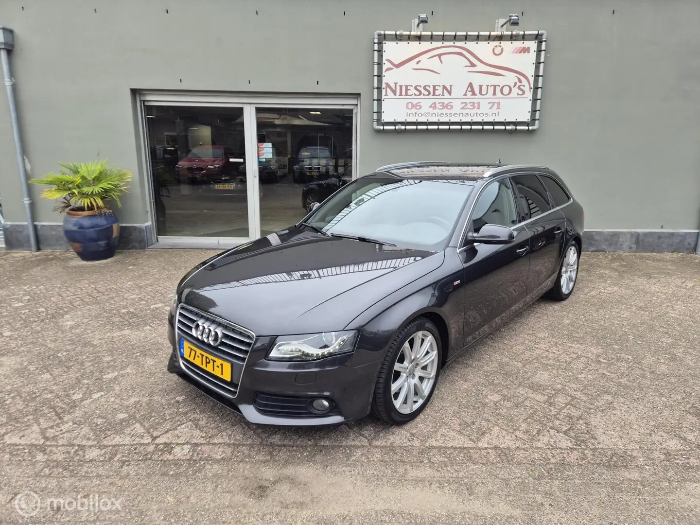Audi A4 Avant 2.0 TDI Pro Line S-line, Navi/Sport interieu Grijs - 1