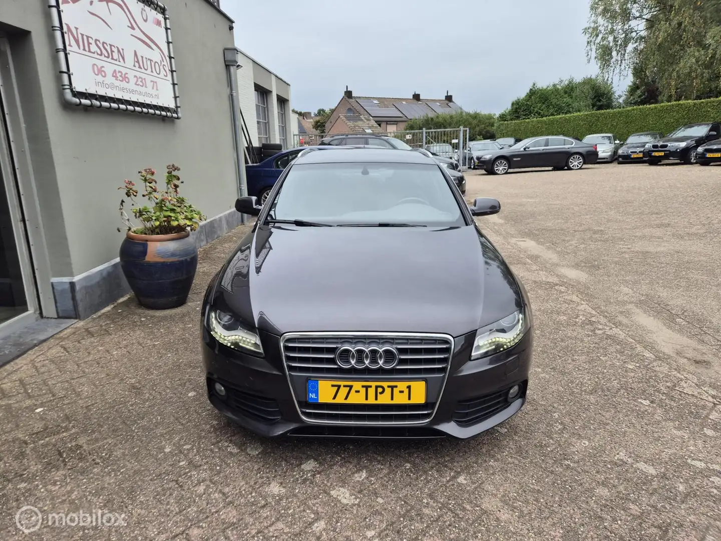 Audi A4 Avant 2.0 TDI Pro Line S-line, Navi/Sport interieu Grijs - 2