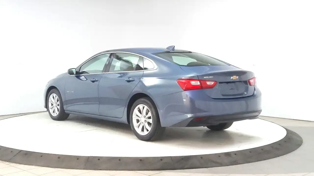 Chevrolet Malibu снимка Chevrolet Malibu