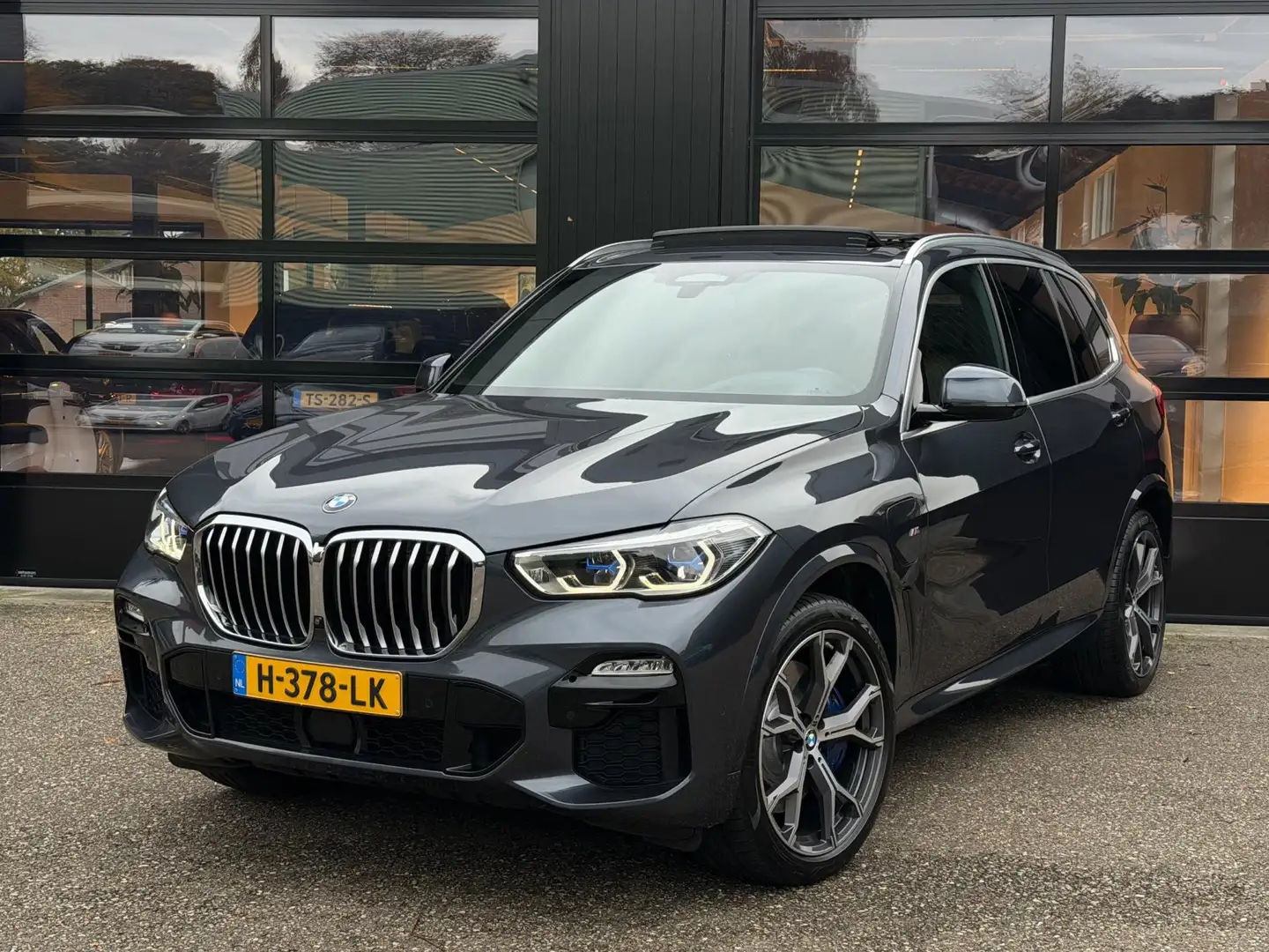 BMW X5 XDrive45e M-Sport Panoramadak Laser Sky Lounge Gris - 1