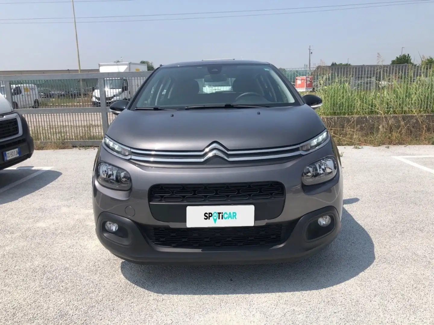 Citroen C3 3ª serie - C3 PureTech 82 S&S Feel Grigio - 2