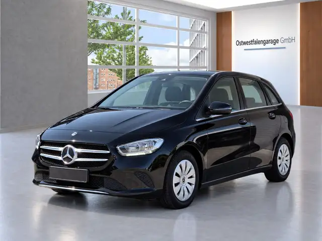 Mercedes-Benz B 180 d Style (1. Hand, Teilleder)