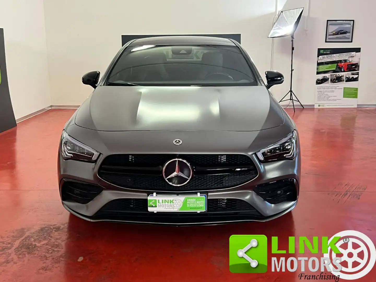 Mercedes-Benz CLA 35 AMG 4Matic 50TH EDITION - Race Edition Šedá - 2