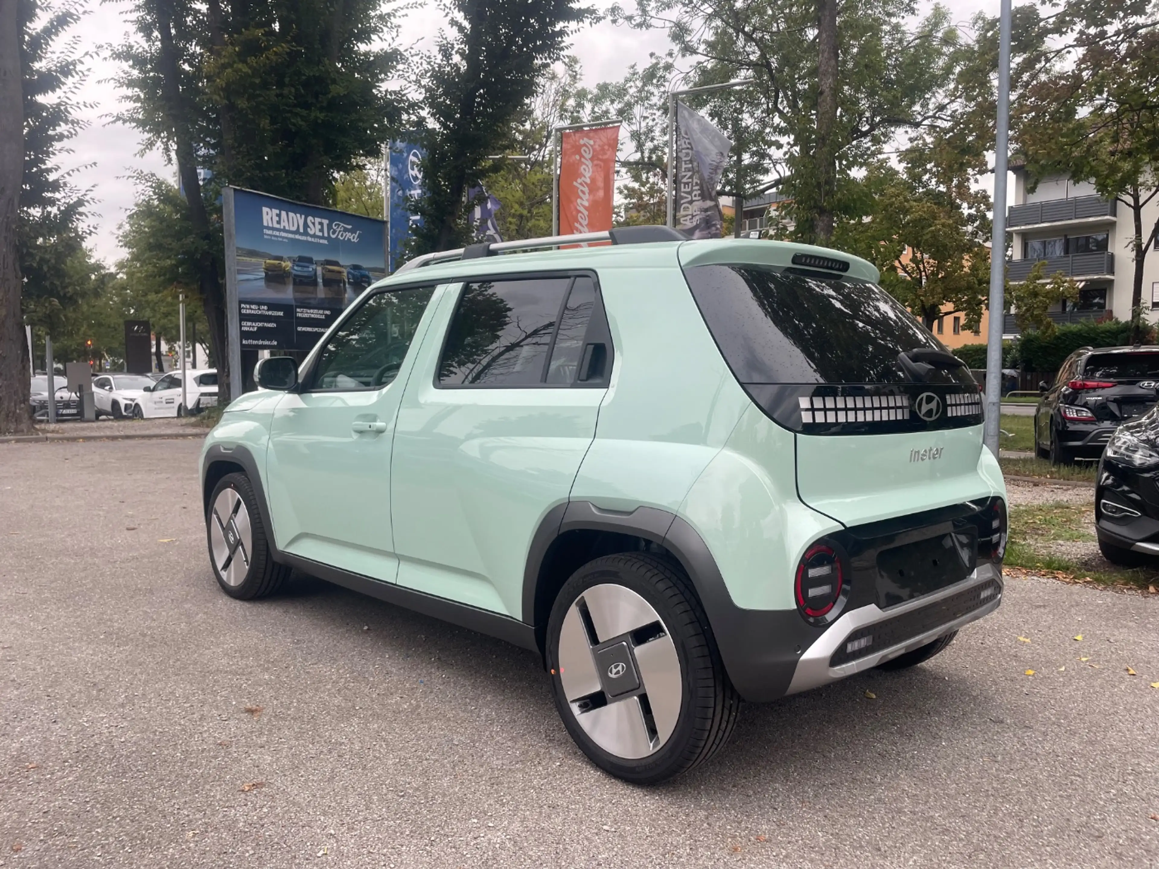 Hyundai Inster Lounge 85 kW Kam Navi Wärmepumpe — photo 5