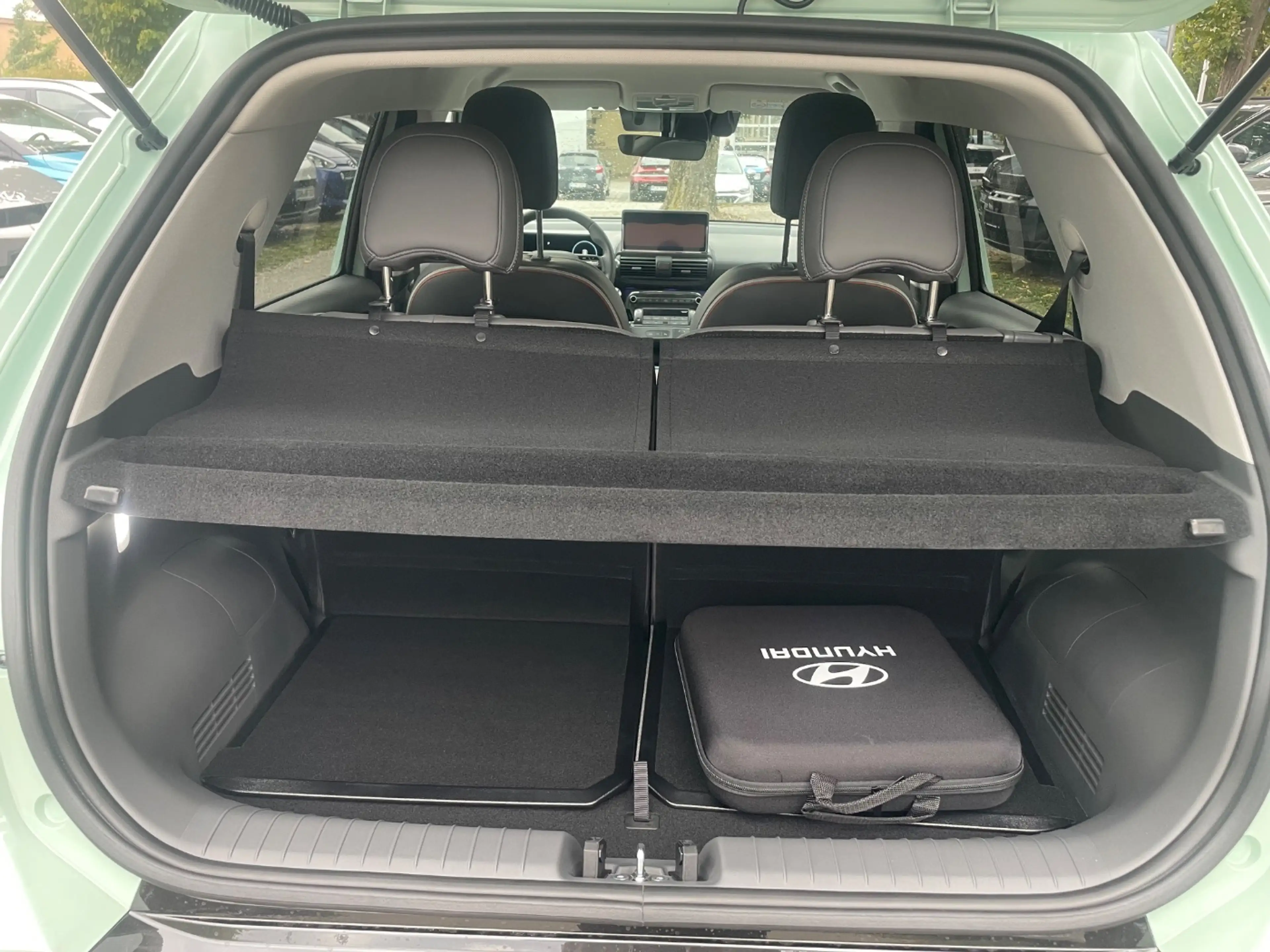 Hyundai Inster Lounge 85 kW Kam Navi Wärmepumpe — photo 11