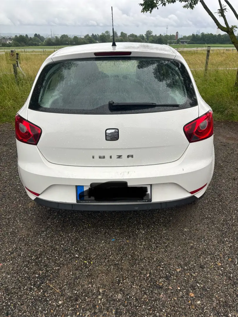 SEAT Ibiza 1.2 Reference Salsa - 2