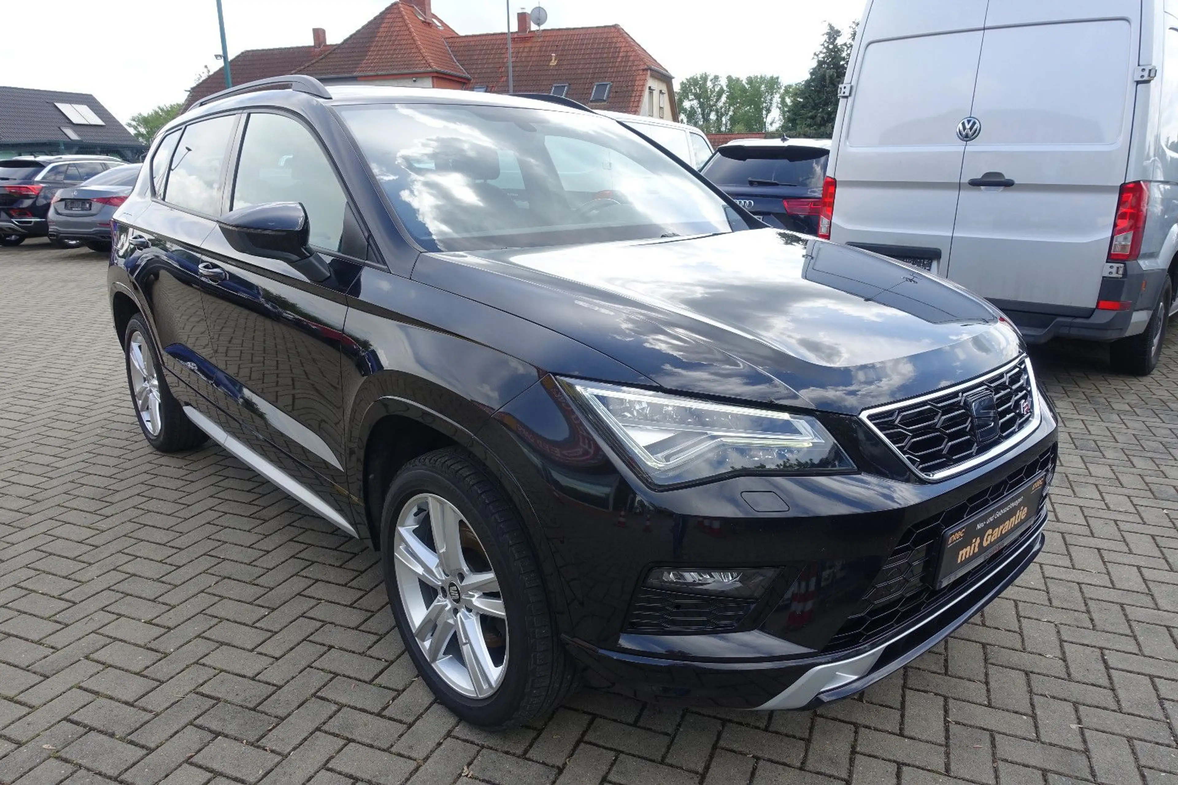 SEAT Ateca FR*LED*Assist-Paket*Leder*Navi*Rückf*1.Hd* — photo 3