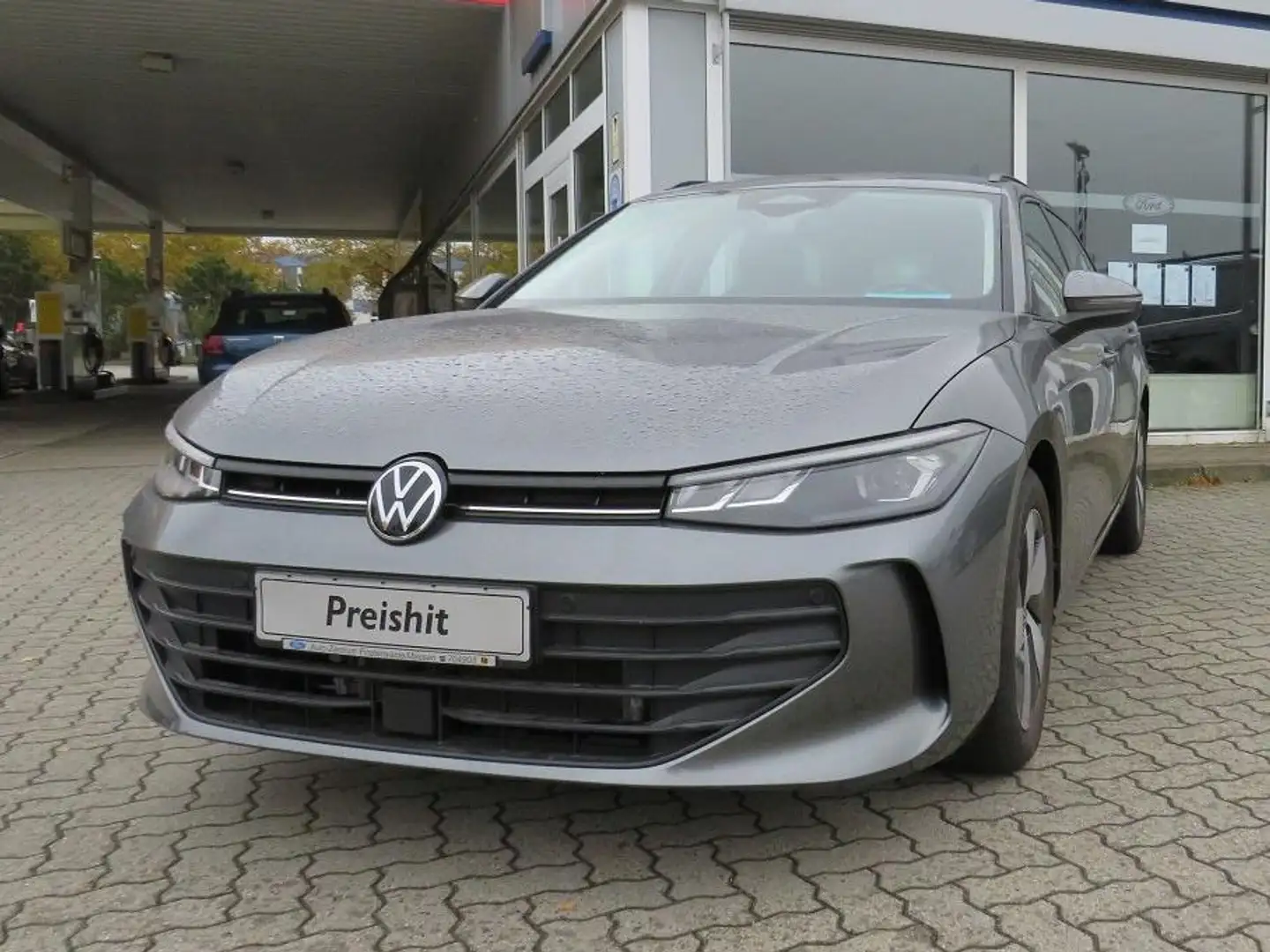 Volkswagen Passat Variant 1.5 eTSI 110 kW Grau - 1
