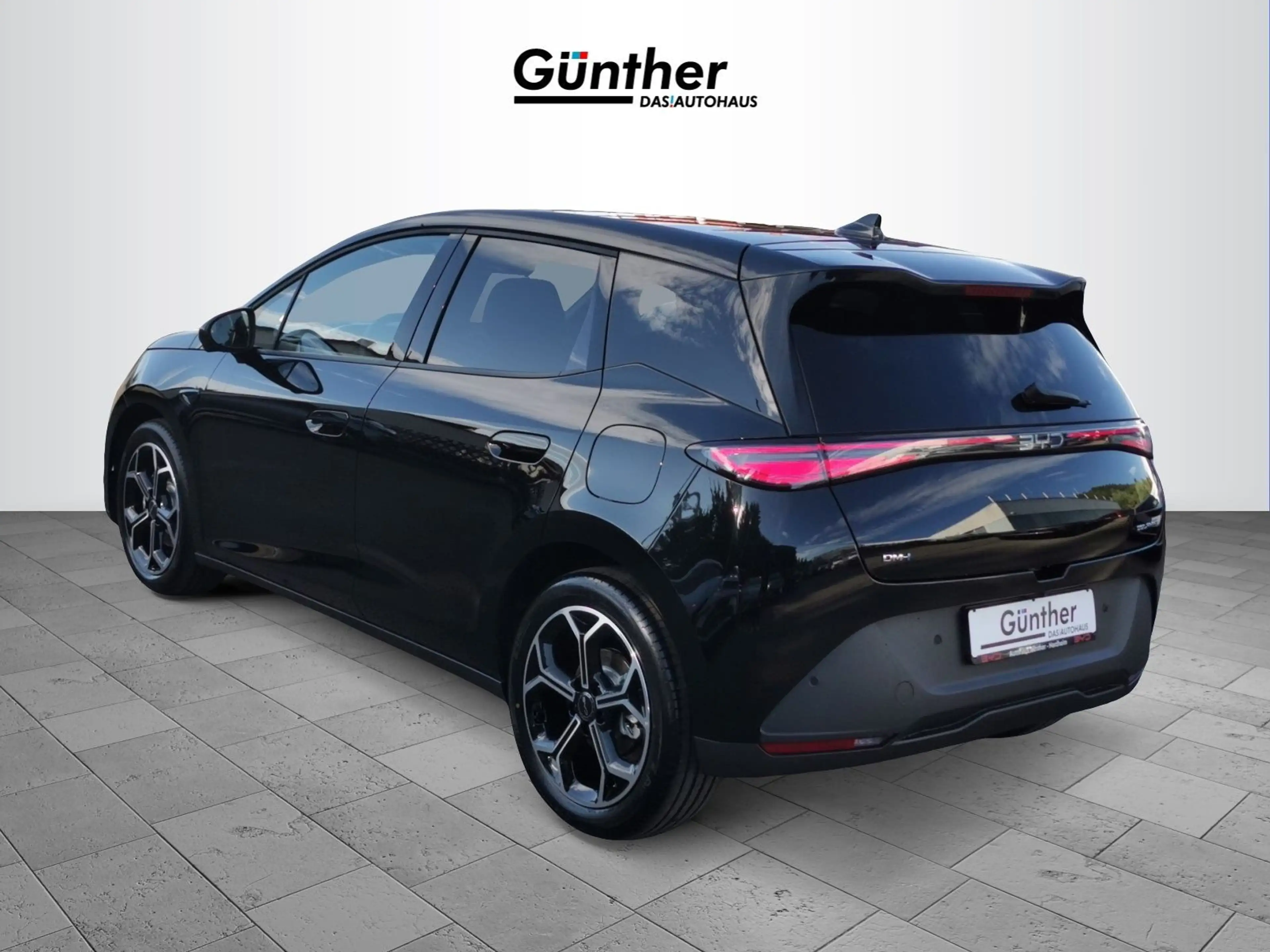 BYD Dolphin Dolphin G DM-i Comfort 156 kW +HUD+18"+PANO — photo 4