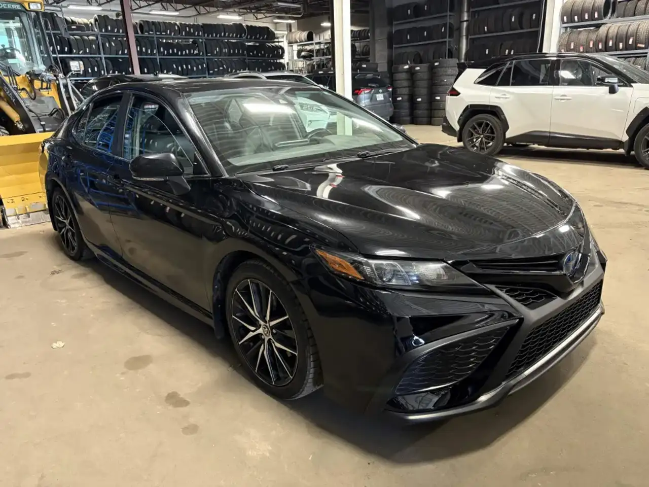 Toyota Camry снимка Toyota Camry