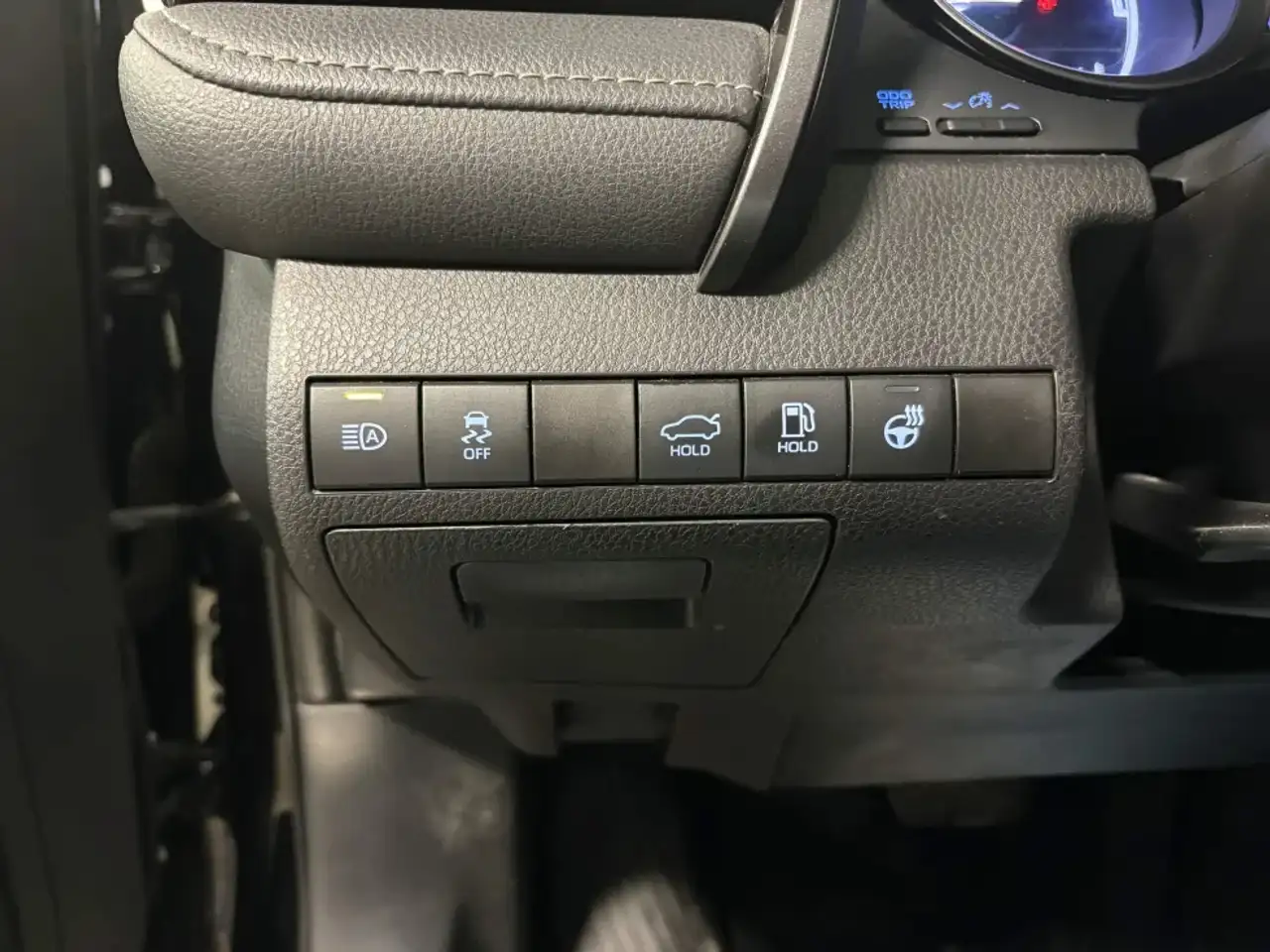 Toyota Camry снимка Toyota Camry