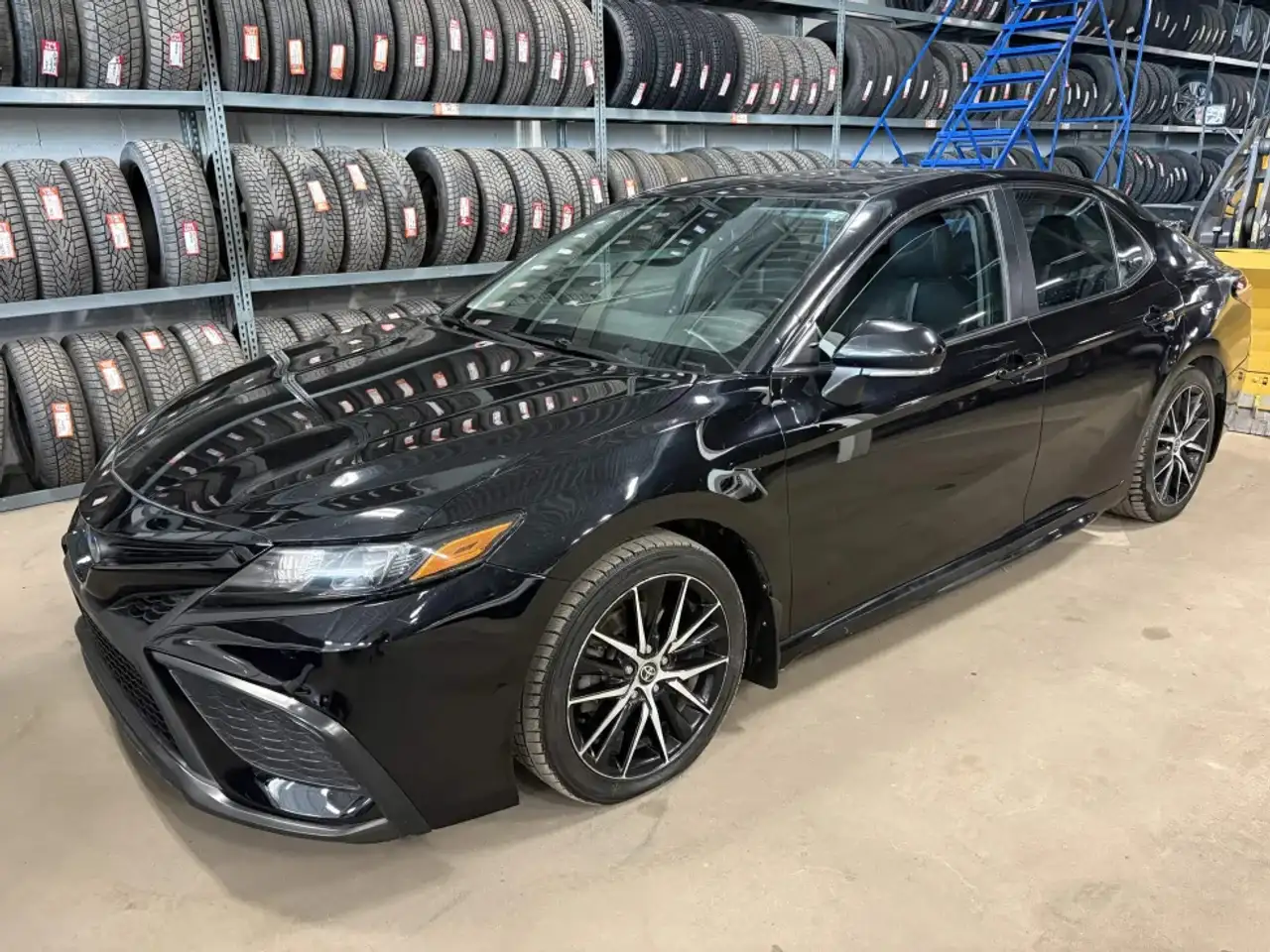 Toyota Camry снимка Toyota Camry
