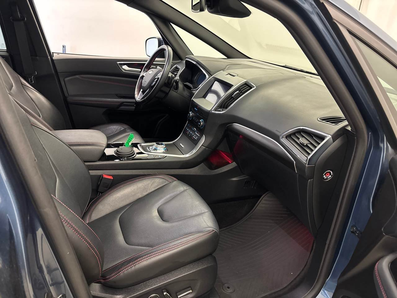 Ford S-Max 2.0 EcoBlue ST-Line AHK SpoSi StHz Key LED — photo 9