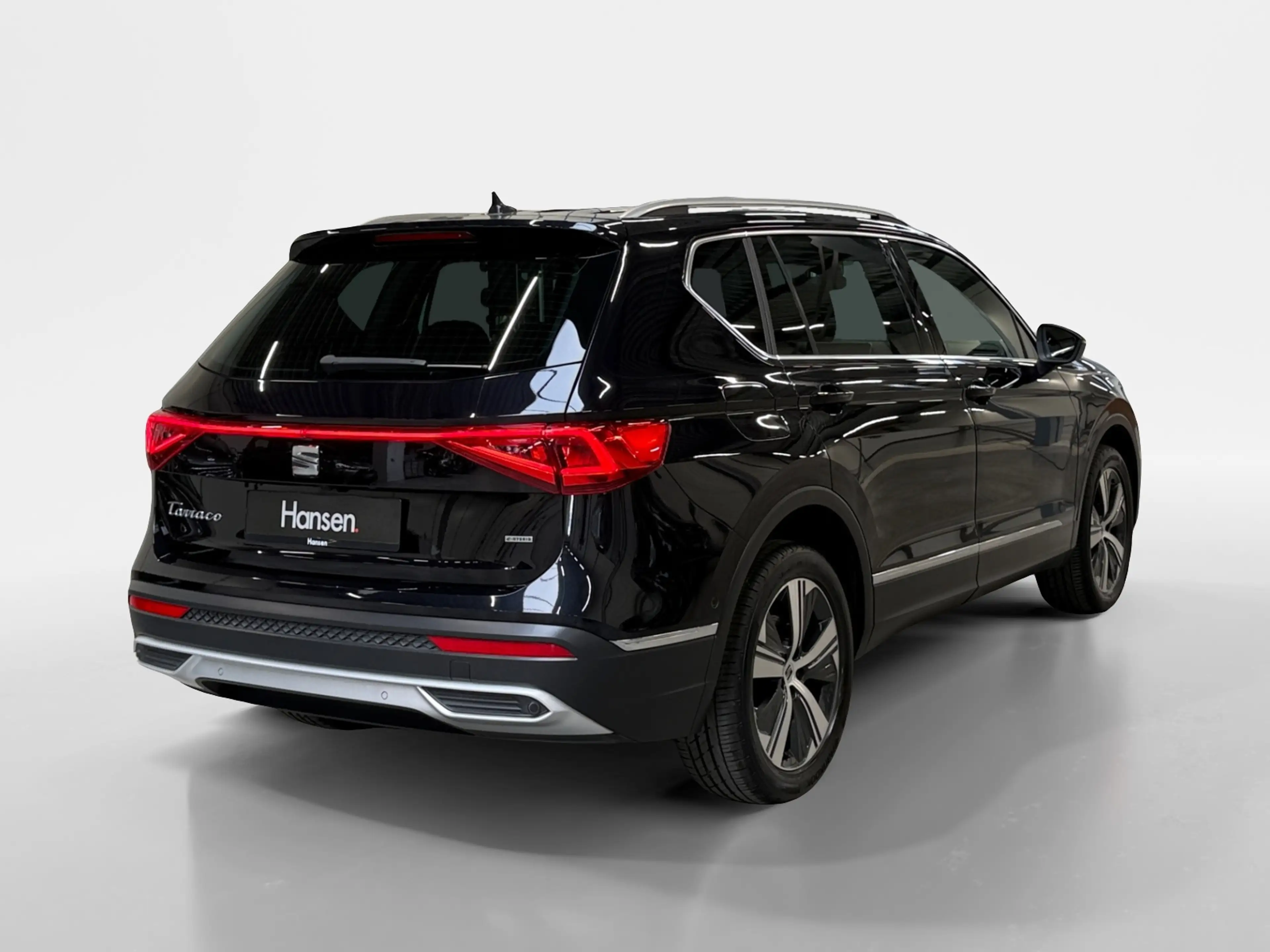 SEAT Tarraco 1.4 TSI e-Hybrid PHEV Xperience Business Intense I — photo 2