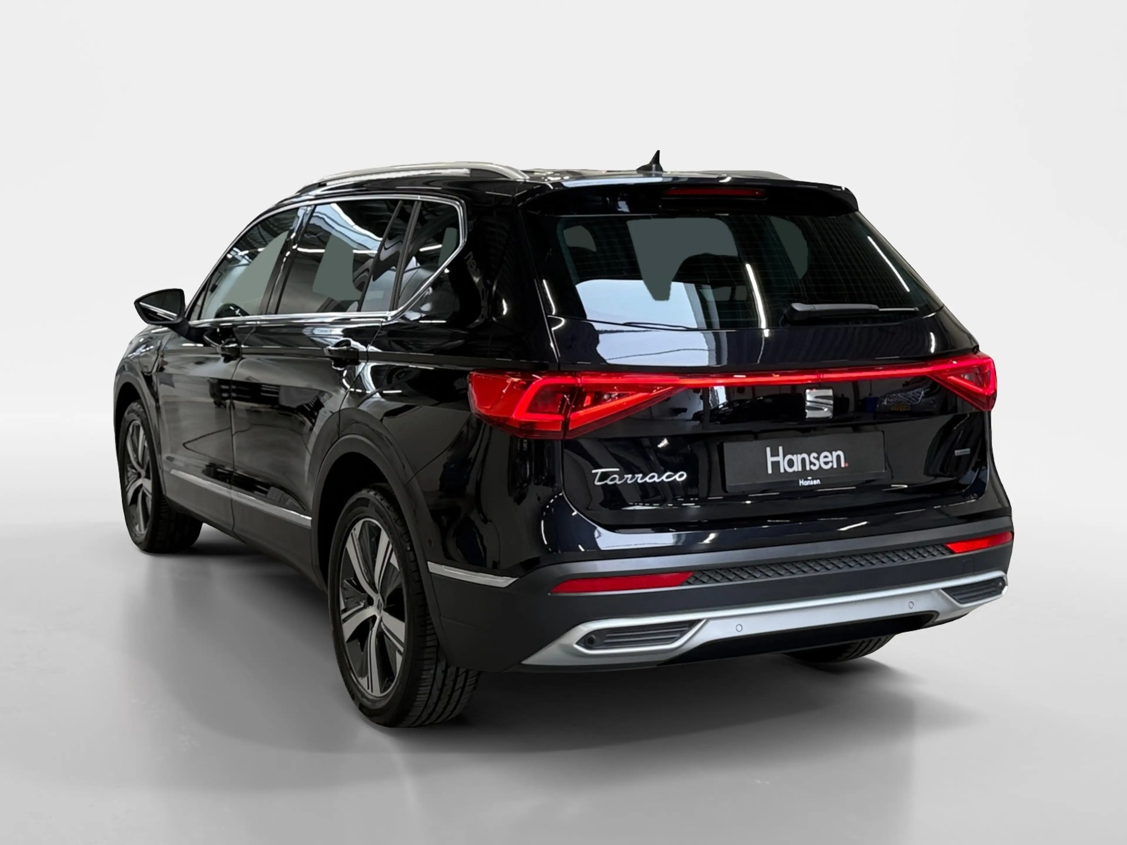 SEAT Tarraco 1.4 TSI e-Hybrid PHEV Xperience Business Intense I — photo 5