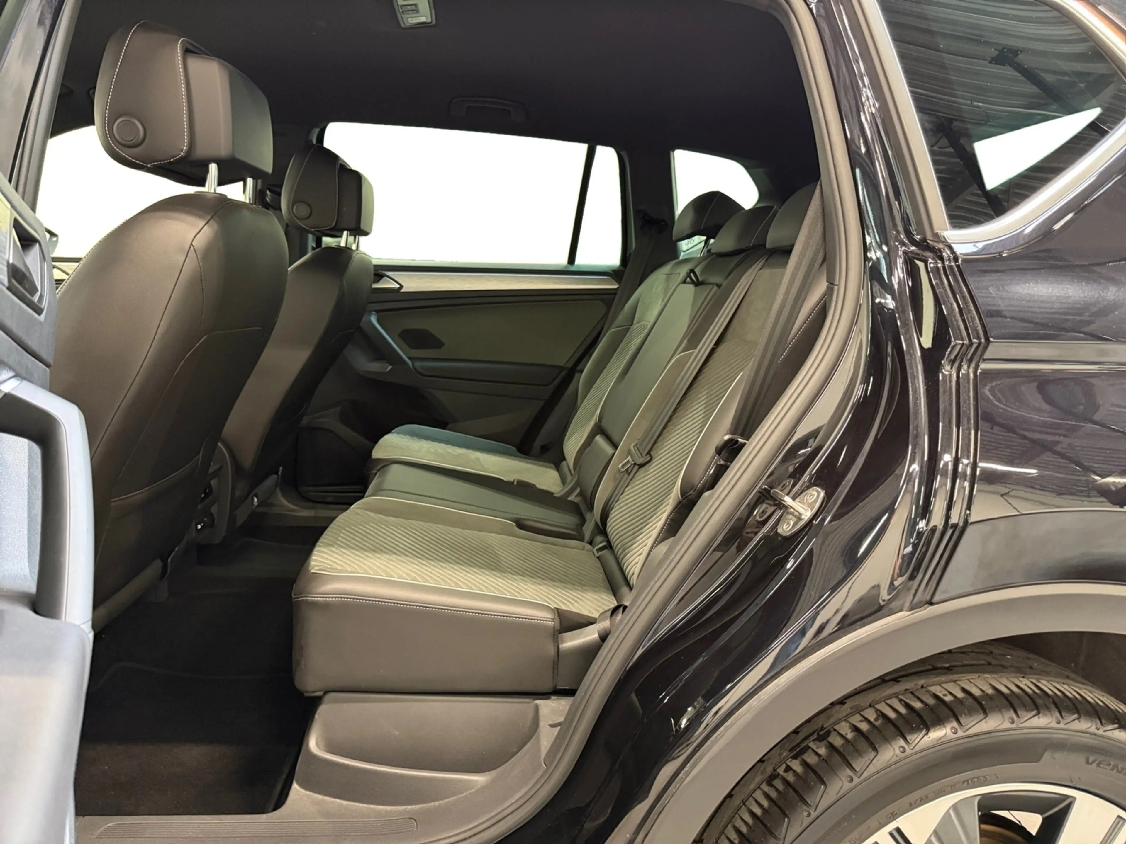 SEAT Tarraco 1.4 TSI e-Hybrid PHEV Xperience Business Intense I — photo 13
