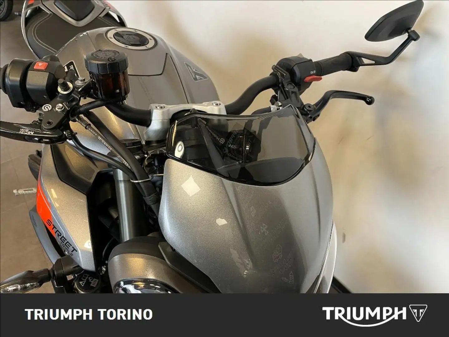 Triumph Street Triple 765 RS Grigio - 2