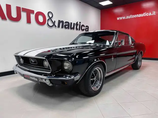 Ford Mustang DOOR FASTBACK GT 4800