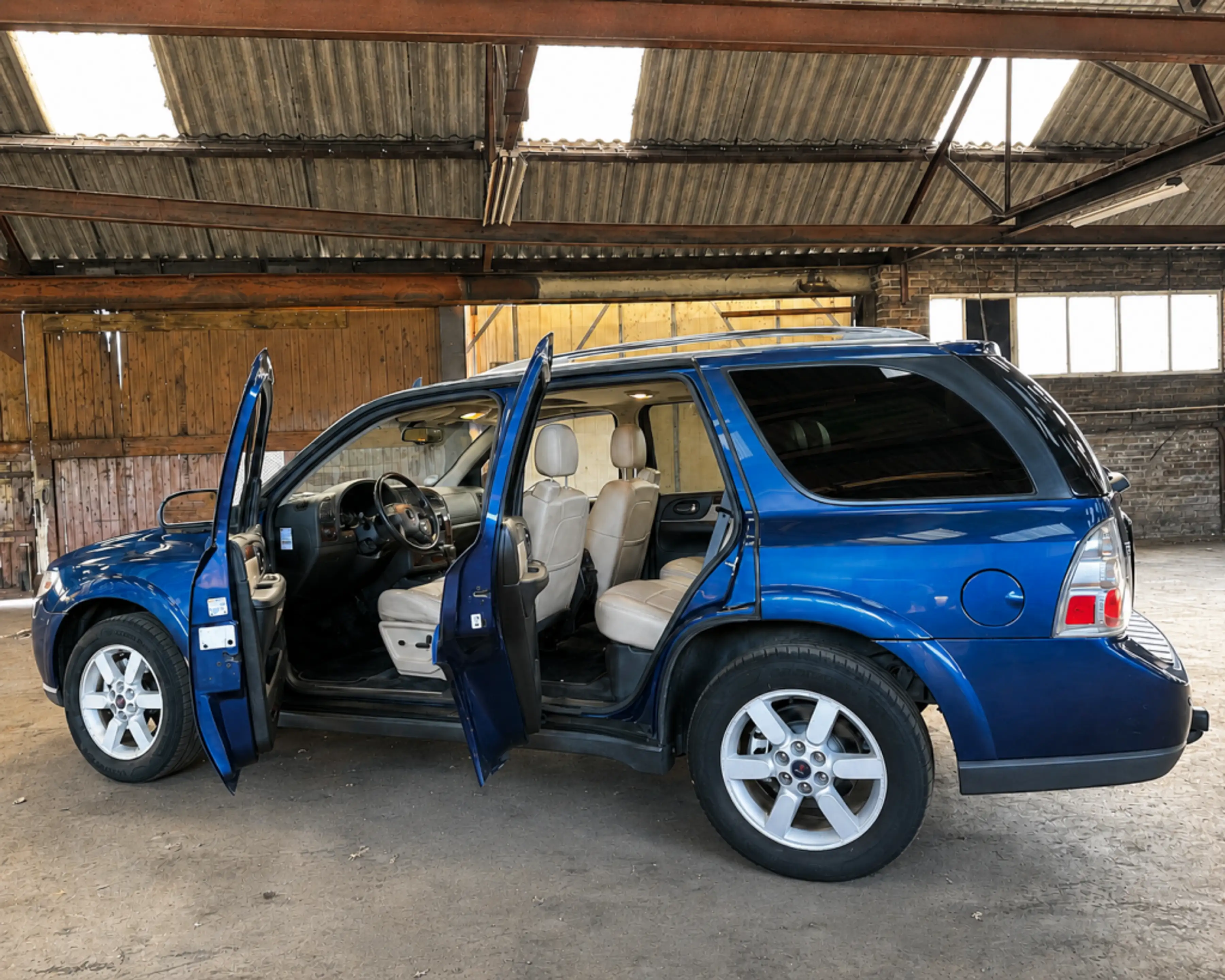 Saab 9-7X 4.2 Apple CarpPay & camera — photo 7