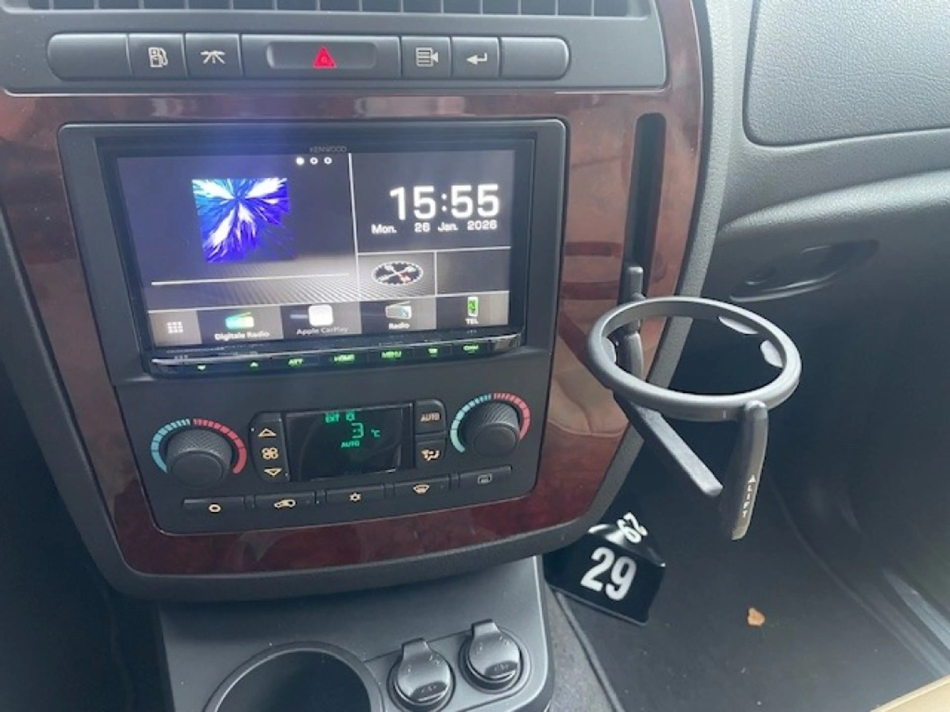 Saab 9-7X 4.2 Apple CarpPay & camera — photo 15
