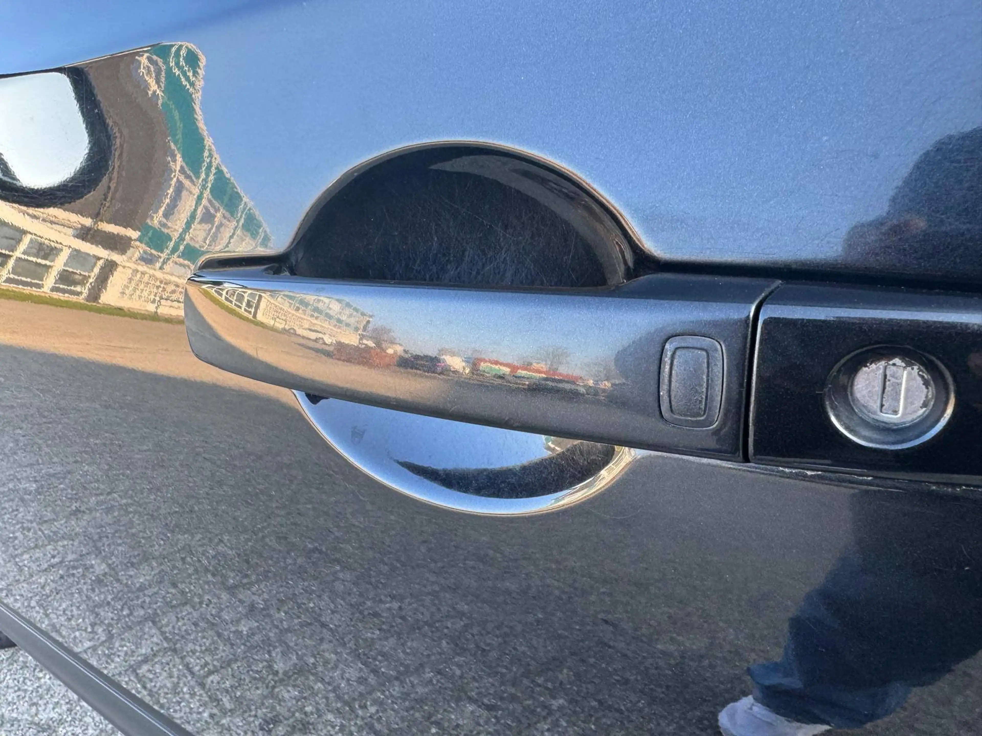 Nissan Qashqai+2 2.0 Tekna 4WD — photo 5