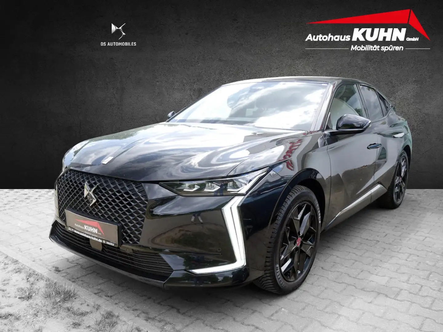 DS Automobiles DS 4 E-TENSE 225 Performance Line + HUD 360° Negro - 2