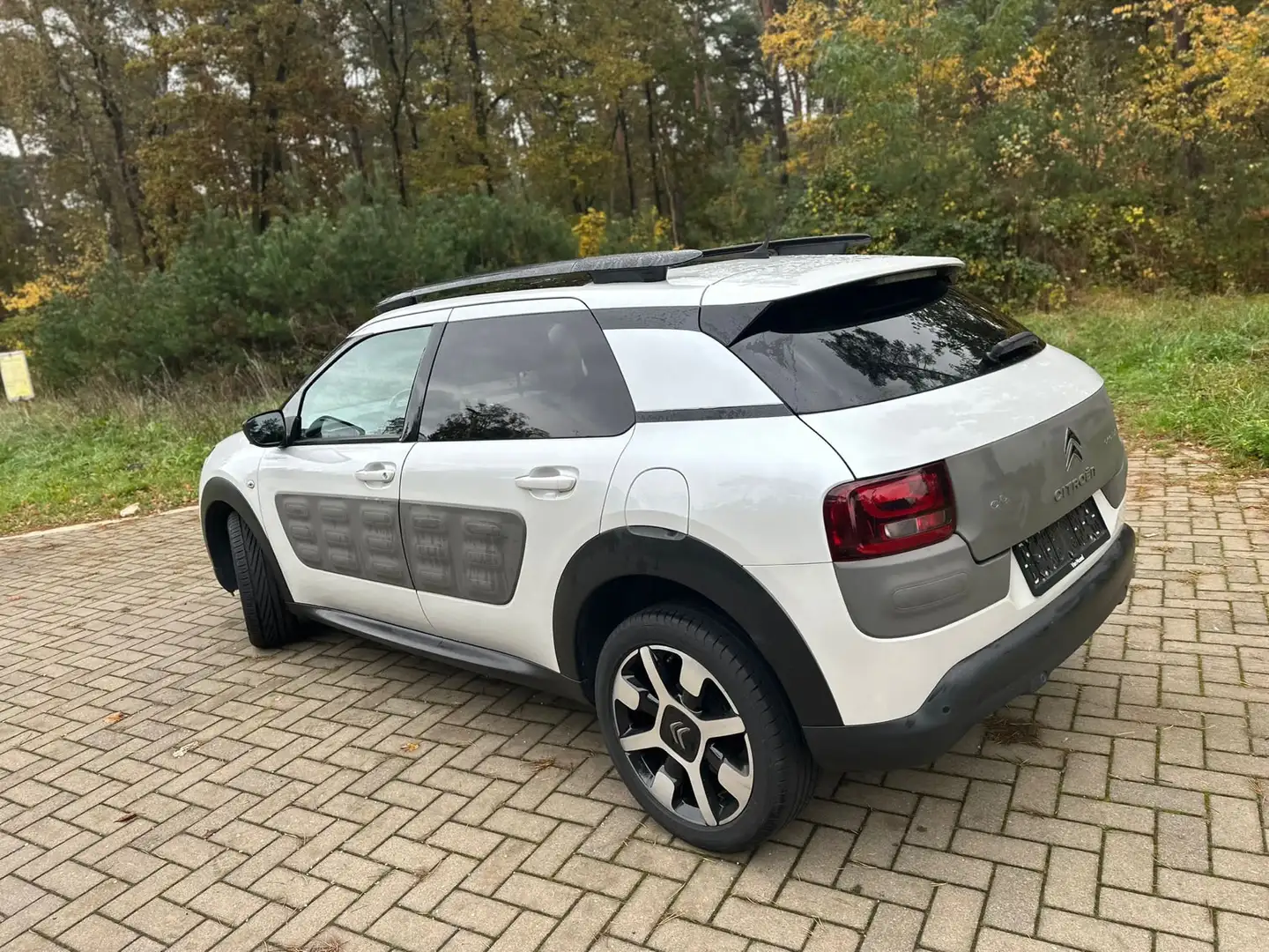 Citroen C4 Aircross 1.6 Stop & Start 2WD Attraction White - 1