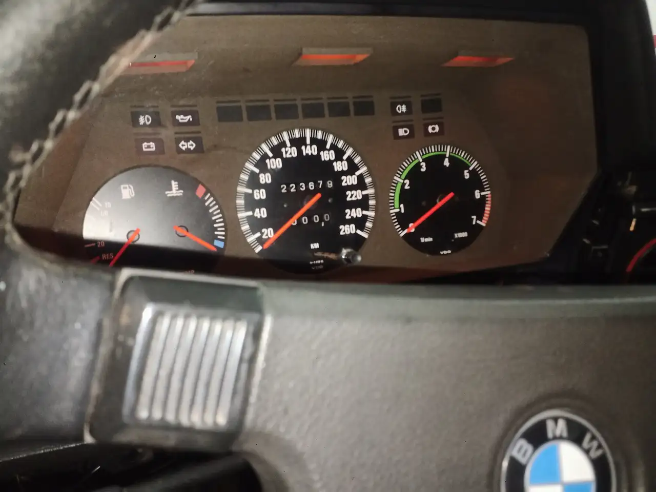 BMW 635 CSI Motronic, foto 8