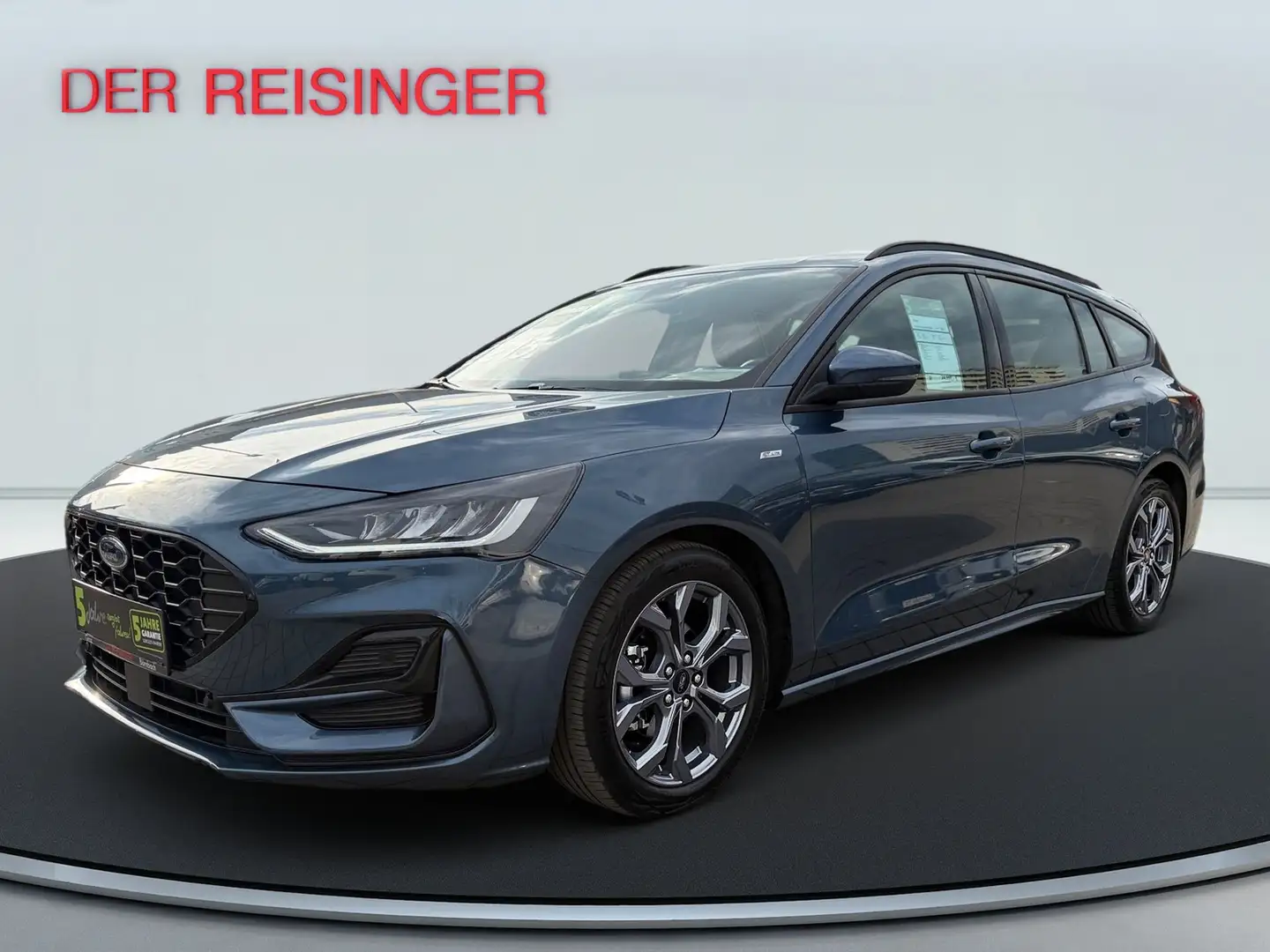 Ford Focus Traveller 1.0 EBST-Line Blau - 2