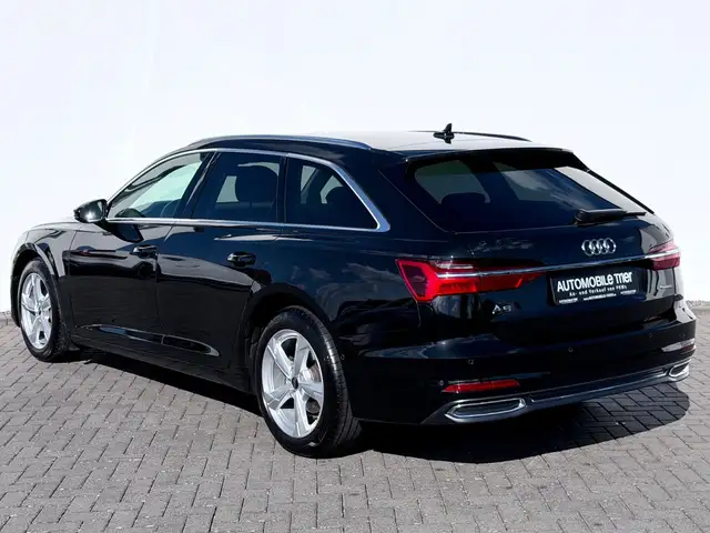 Audi A6 view 7